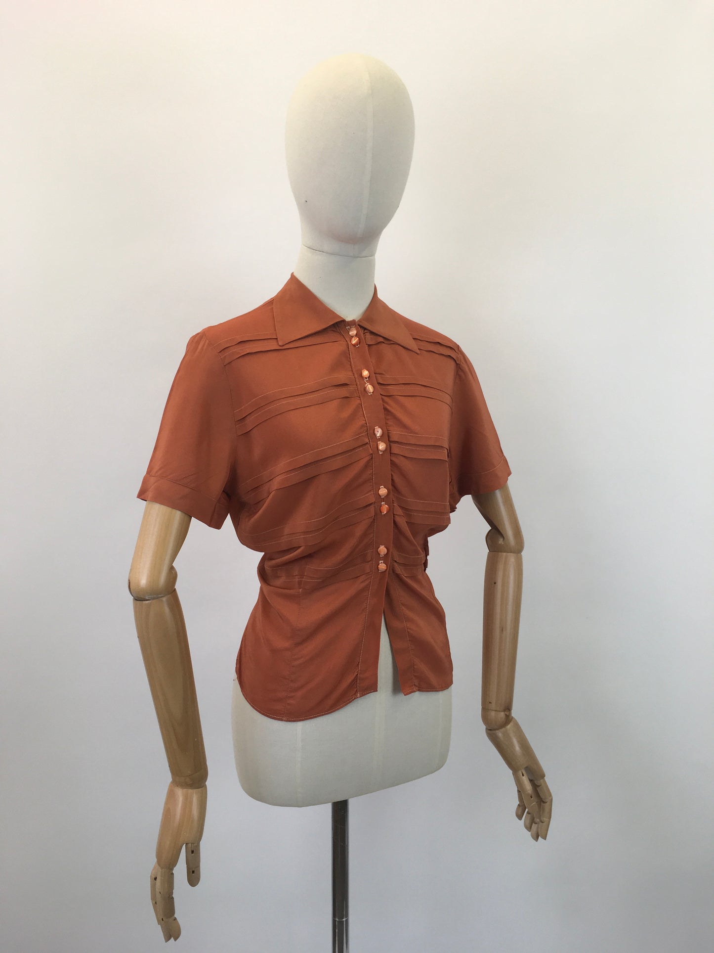 Original 1940's Stunning Silk Blouse by ' Judy Bond' - In A Warm Cinnamon Spice