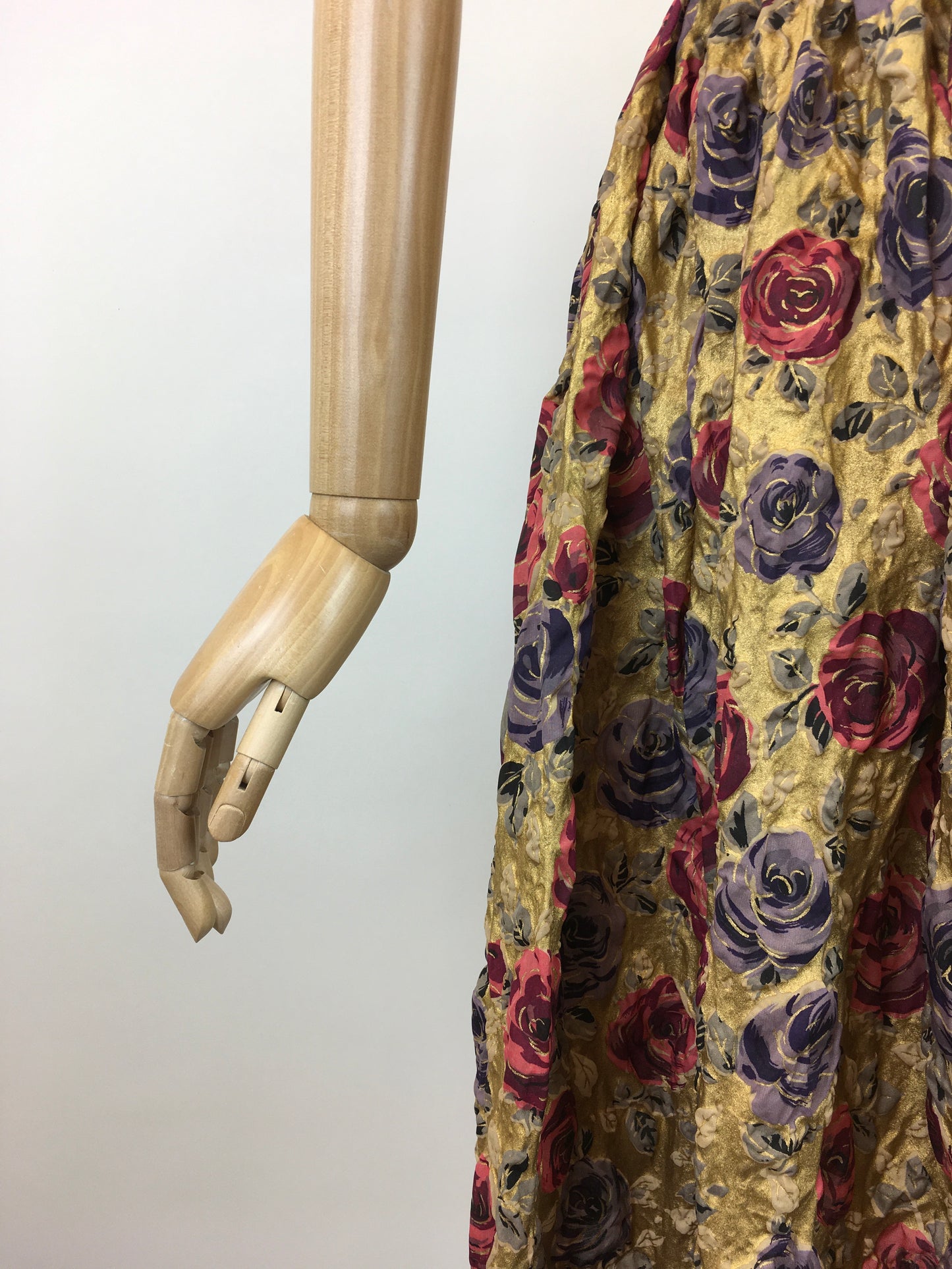 Original 1950’s FABULOUS ‘ Jayne Colton ltd ‘ Skirt - In Rich Gold, Warm Berries & Purples