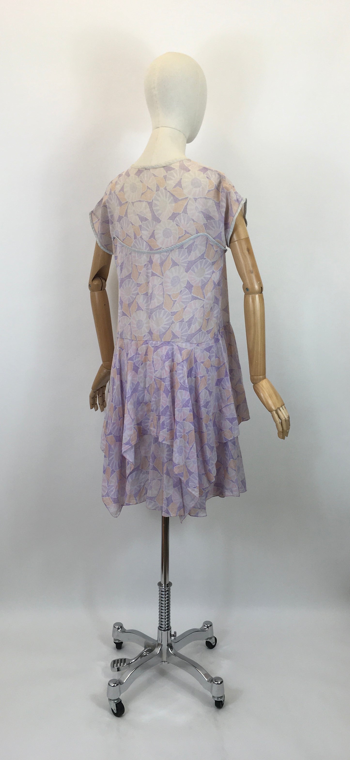 Original 1920's Charming Cotton Lawn Day Dress - In Deco Pastels of Lilacs, Pinks & Orange