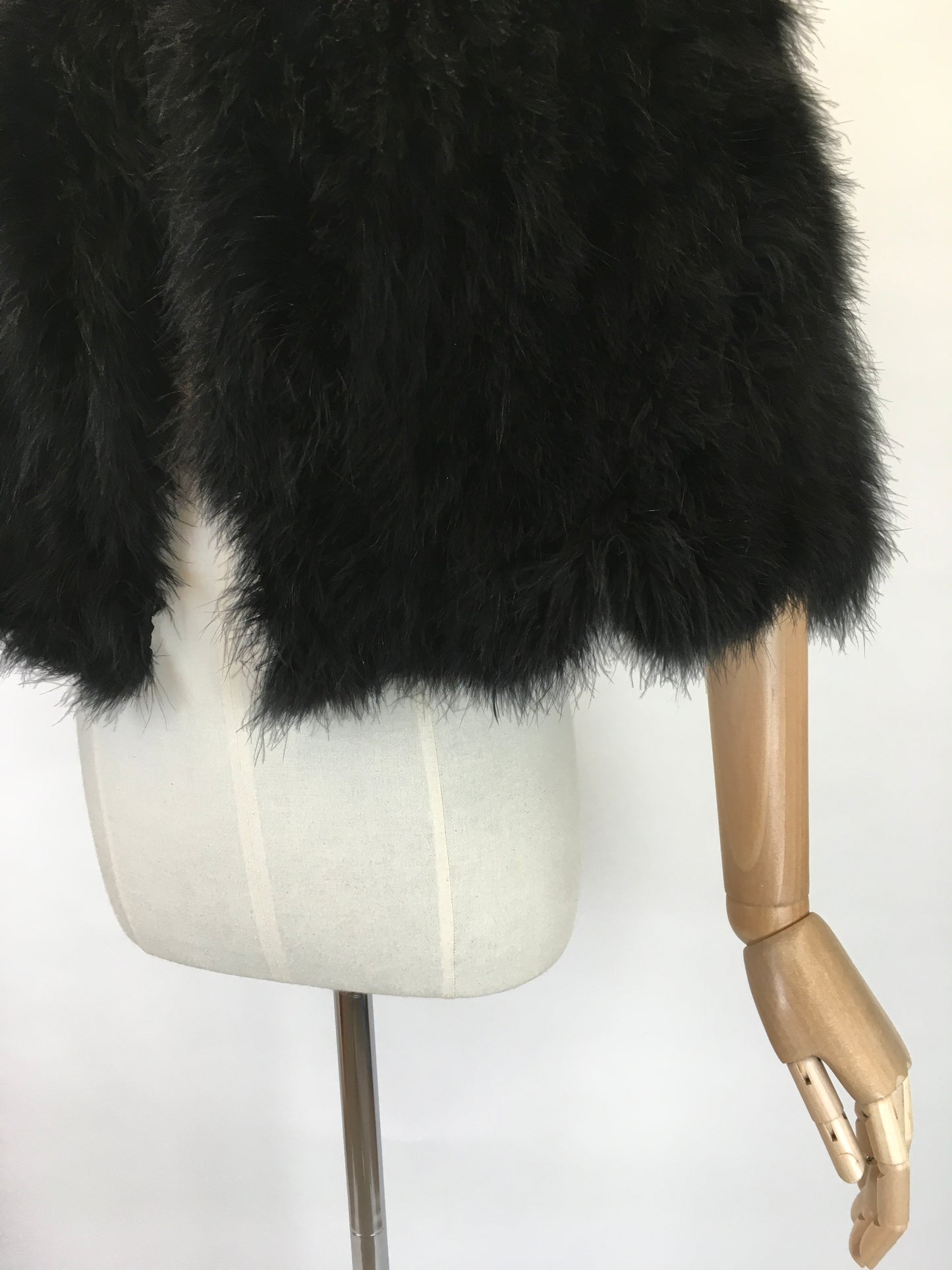 Original 1930s Black Marabou Feather Capelet - Made By ‘ Springfield Made In England ‘