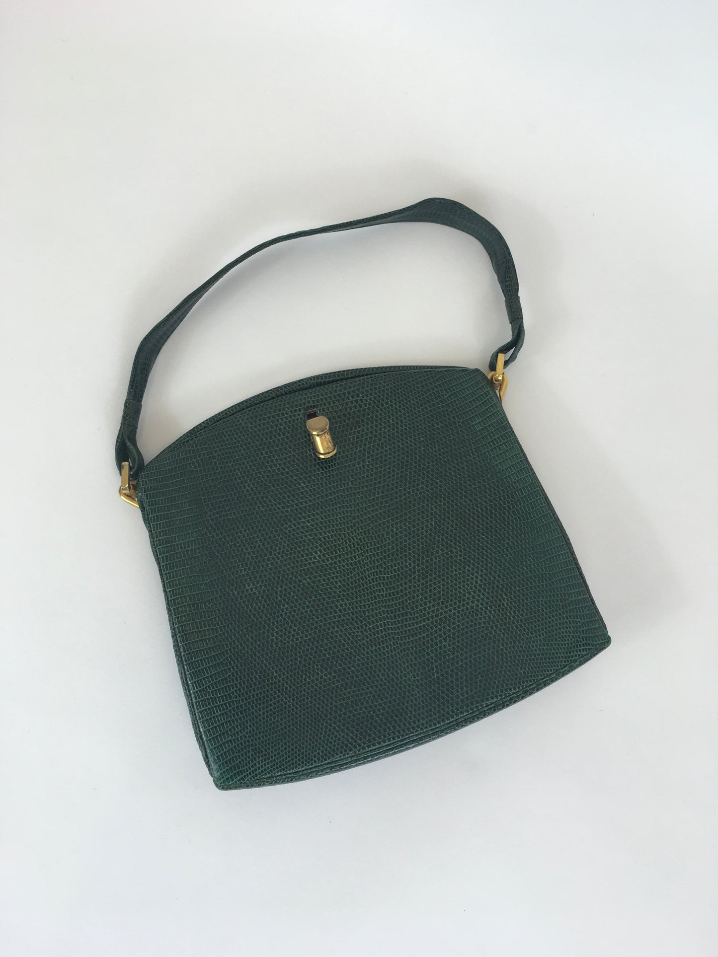 Original 1930’s Green Skin Handbag - In A Fabulous Art Deco Shape
