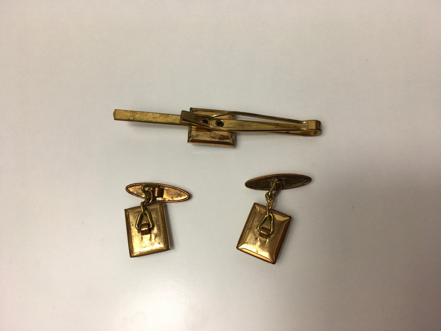 Original Gents Tie Pin and Cufflinks Set - With a Lovely Terrier Dog Motif in a Patch of Grass