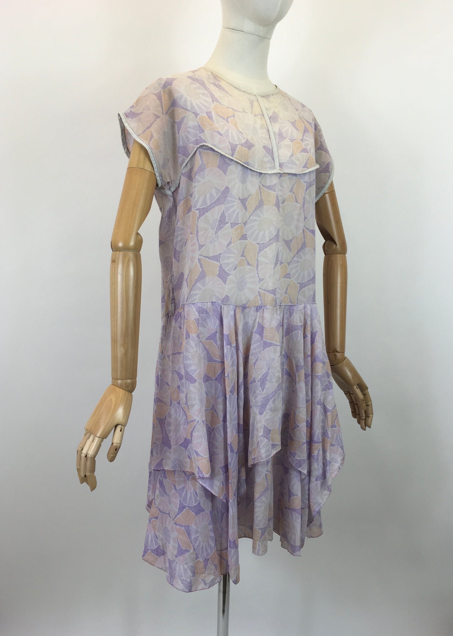 Original 1920's Charming Cotton Lawn Day Dress - In Deco Pastels of Lilacs, Pinks & Orange
