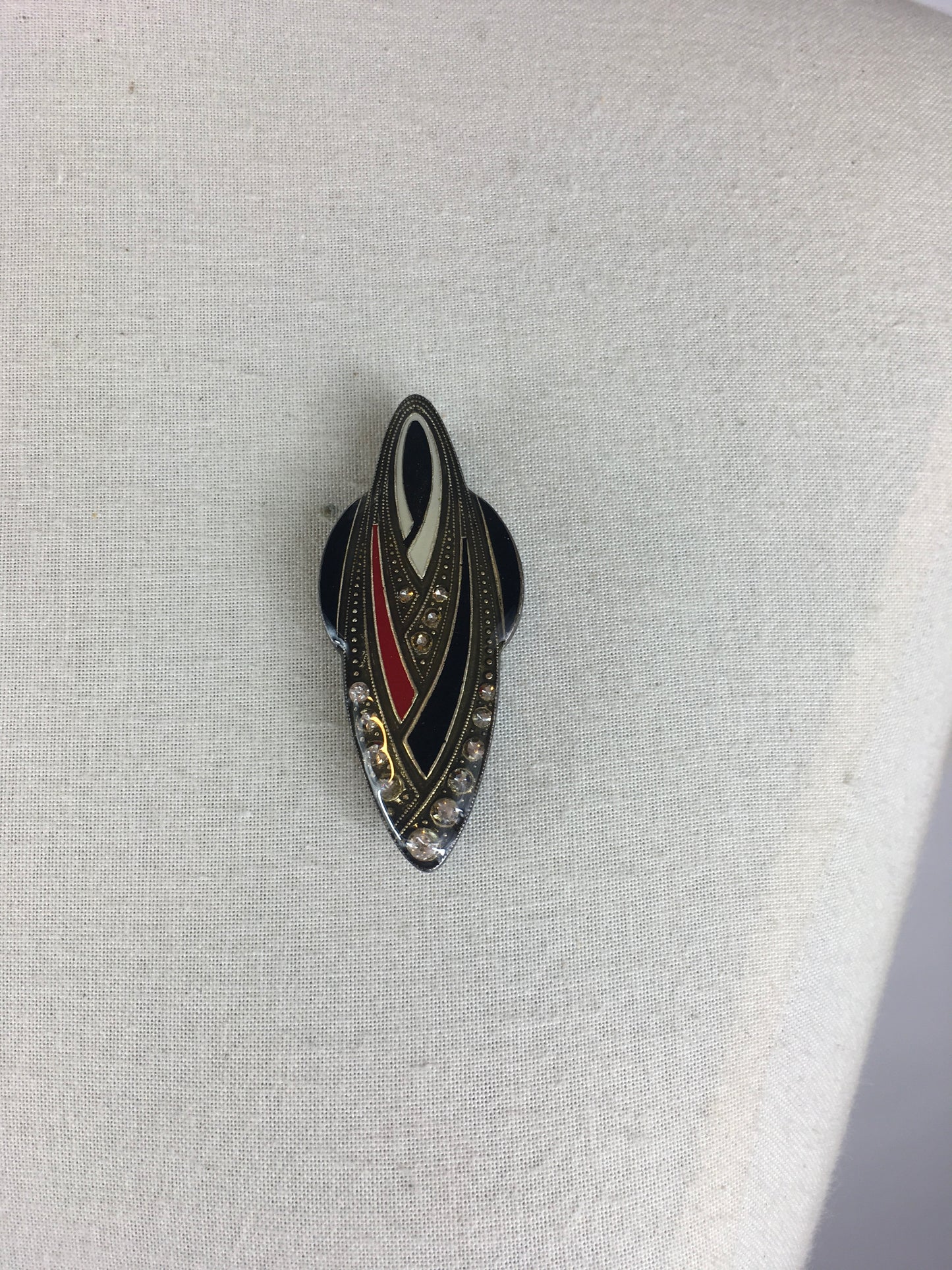 Original 1920’s Deco Brooch - Stunning Deco Styling With Enamel and Paste Jewell’s