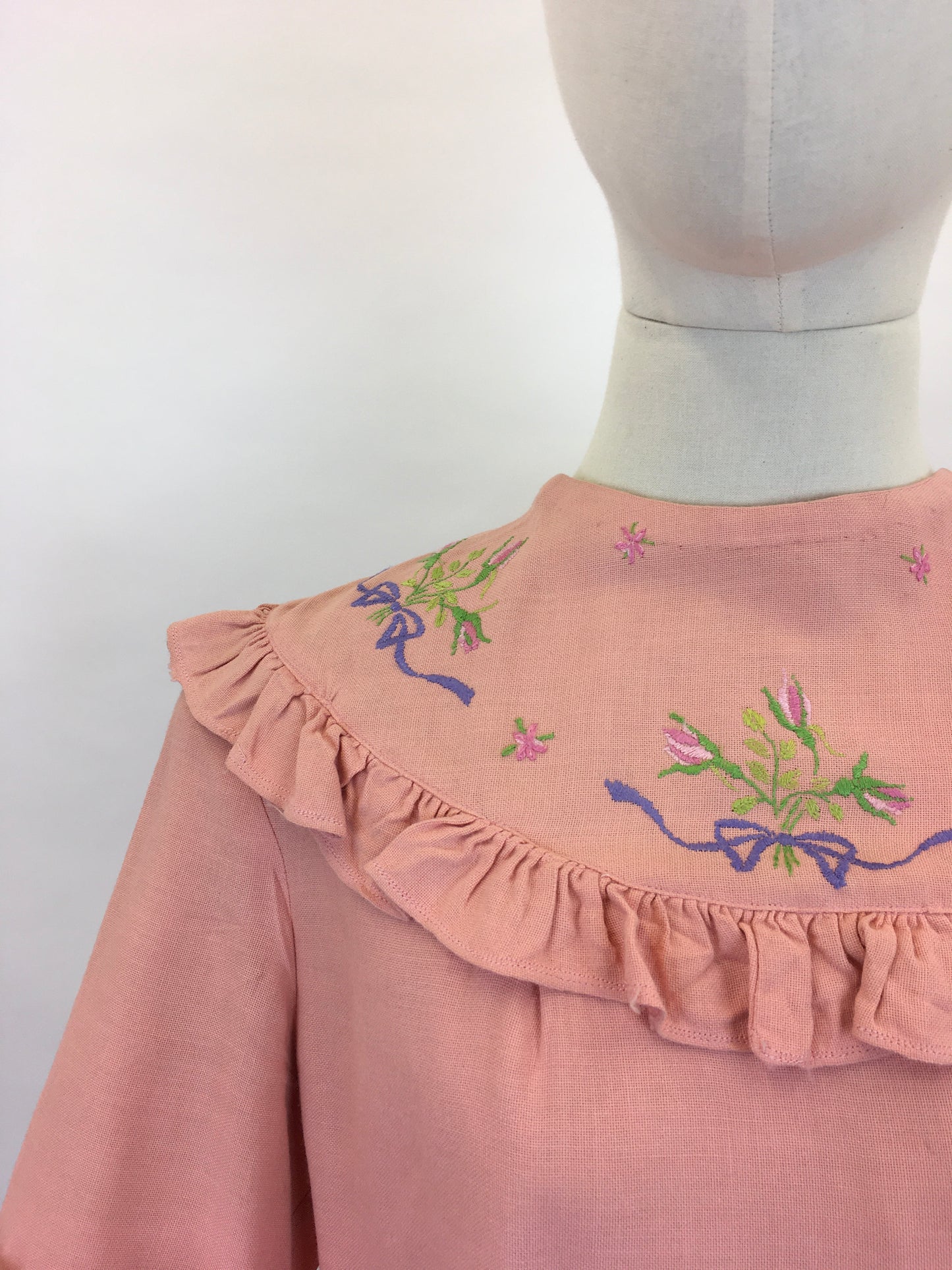Original 1940s Linen Blouse - In A Beautiful Rose Pink with Floral Embroidery and Pleated Edge