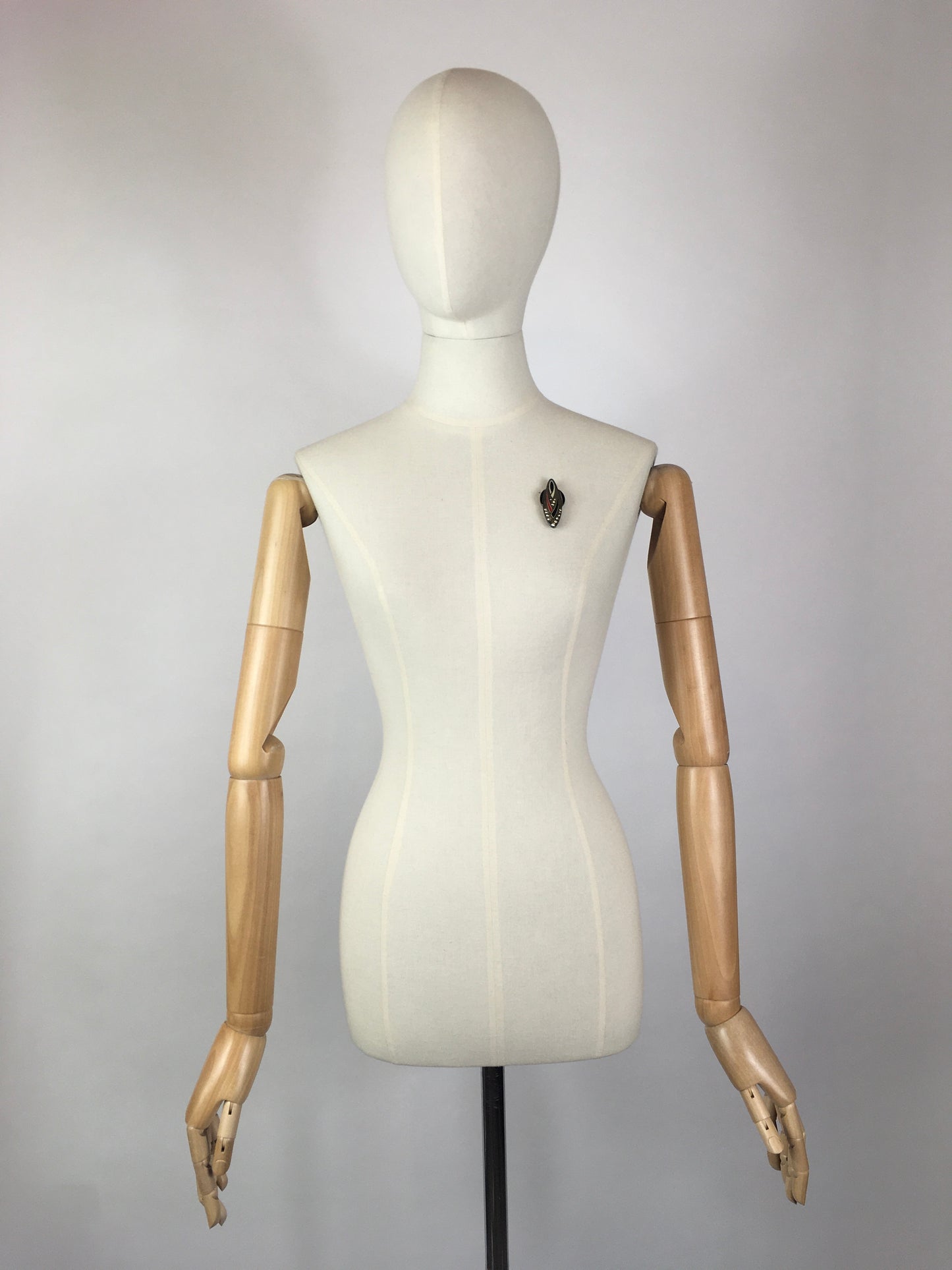 Original 1920’s Deco Brooch - Stunning Deco Styling With Enamel and Paste Jewell’s