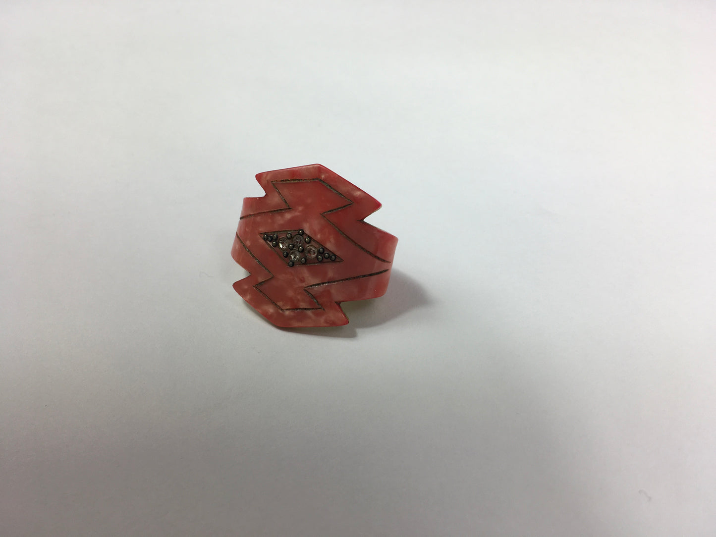 Original 1930’s Art Deco Celluloid Scarf Ring - In A Beautiful Coral Colouring With Paste Detailing