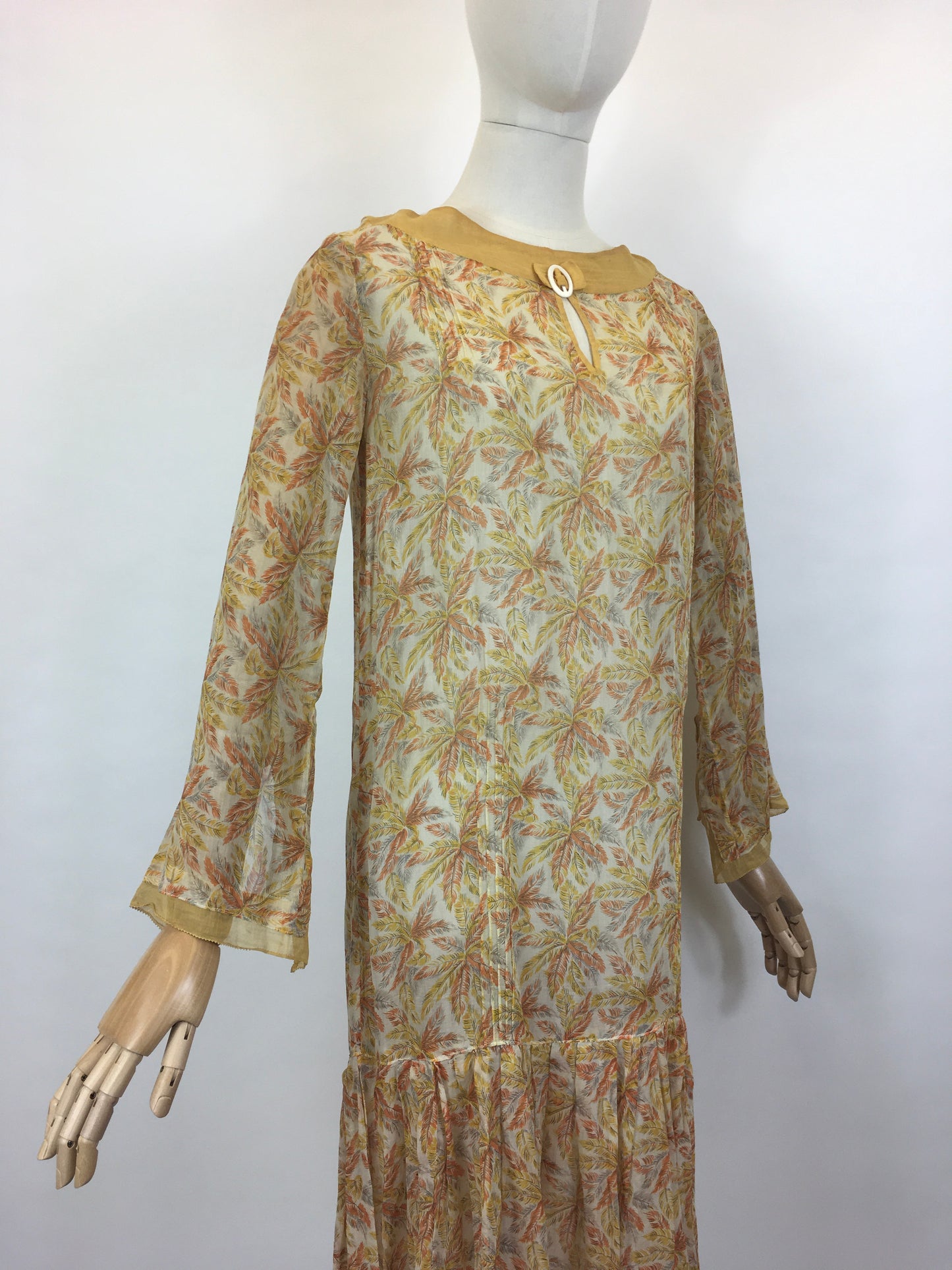 Original 1920’s FABULOUS Cotton Lawn Dress - Flora and Fauna in Buttery Yellows,Soft Oranges and Powdered Greys