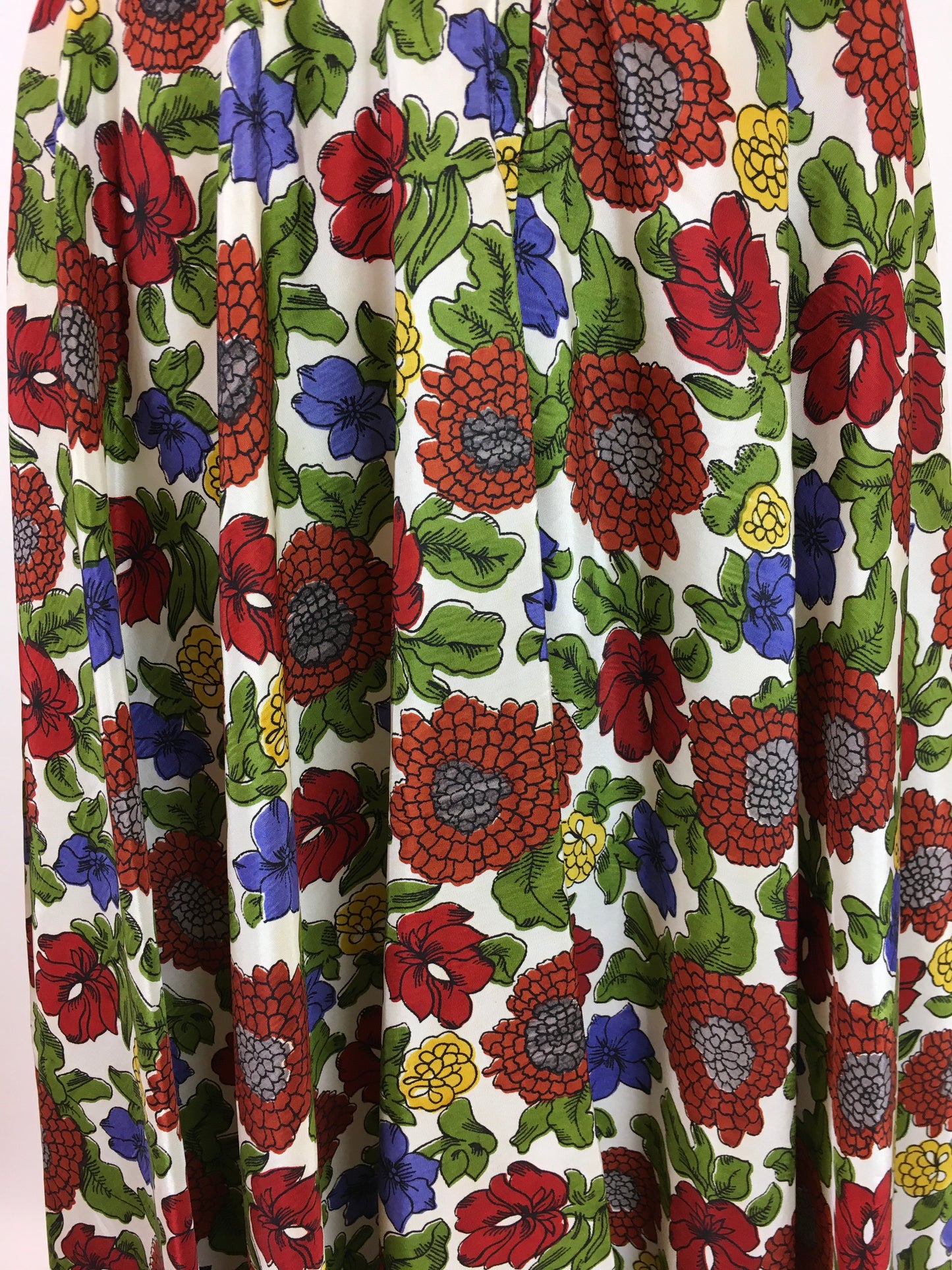 Original 1940s Floral Zip Front Dress - In Lovely Autumnal Shades of Rich Wines, Blues, Yellows and Greens