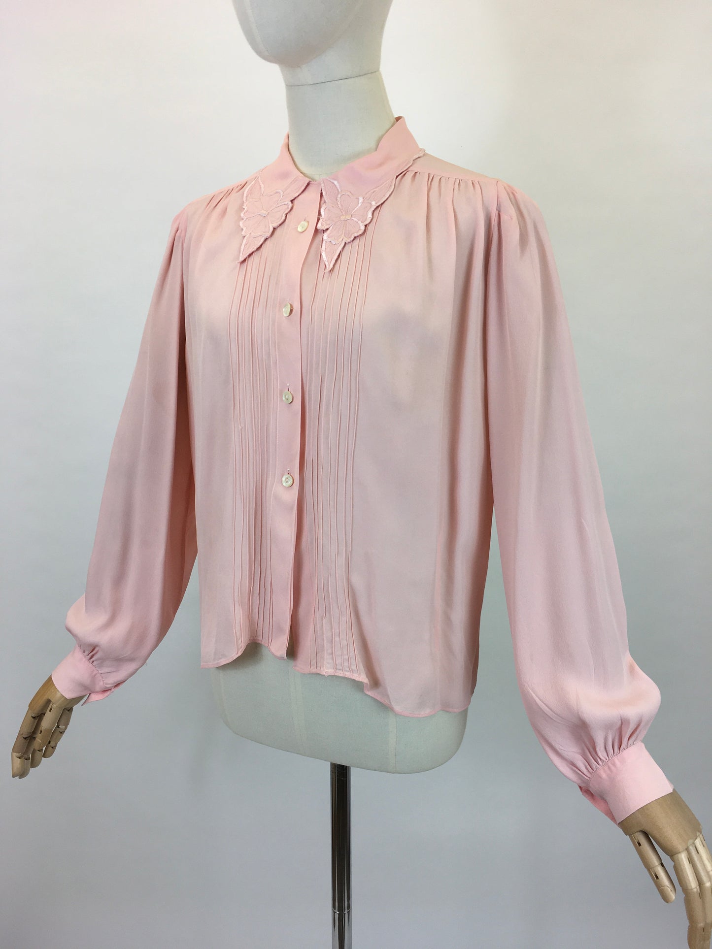 Original 1940’s Utility CC41 Crepe Blouse - In A Beautiful Soft Powder Pink