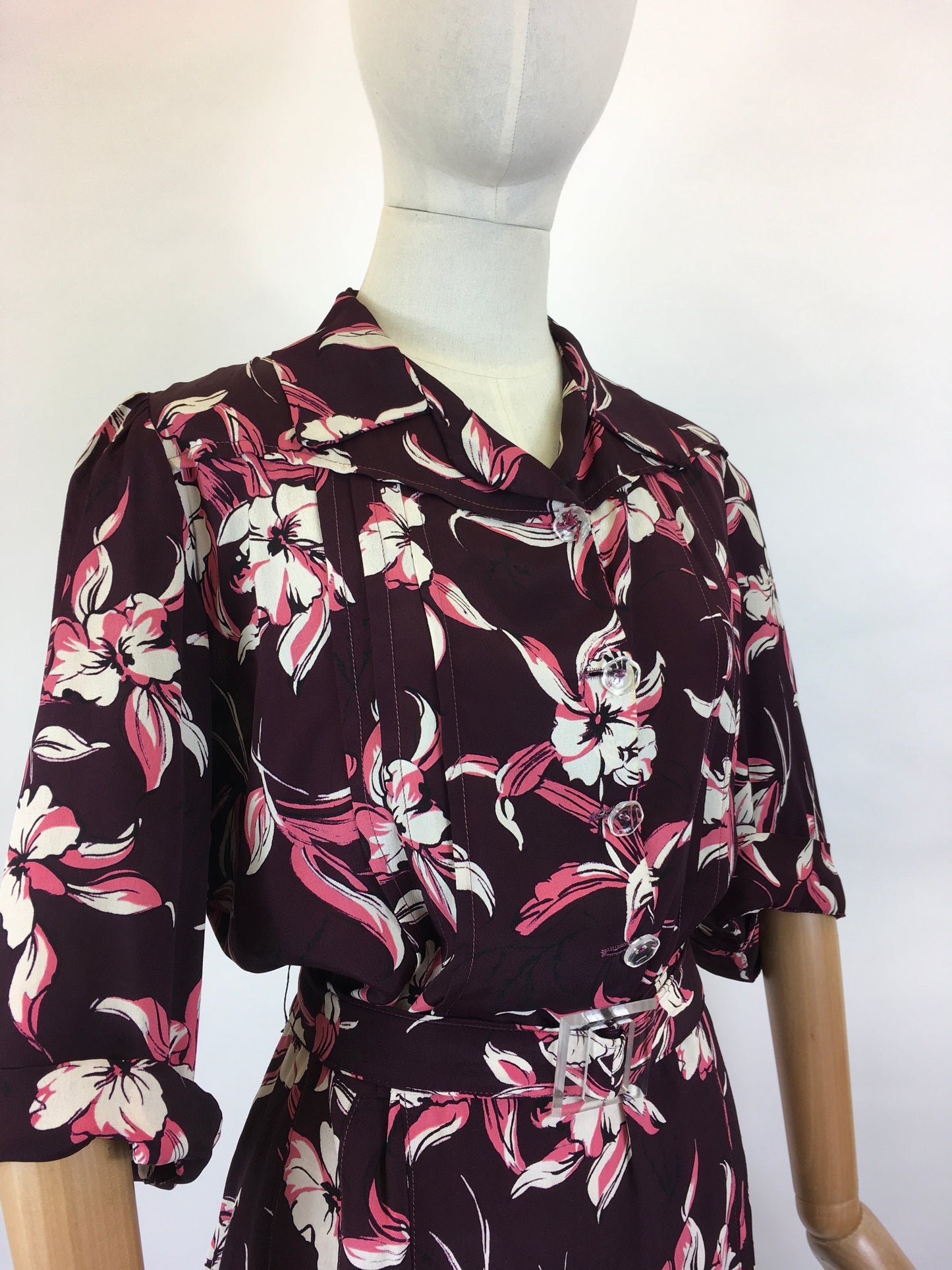 Original 1940’s Stunning Volup Rayon Dress - In A Winter Berry Floral