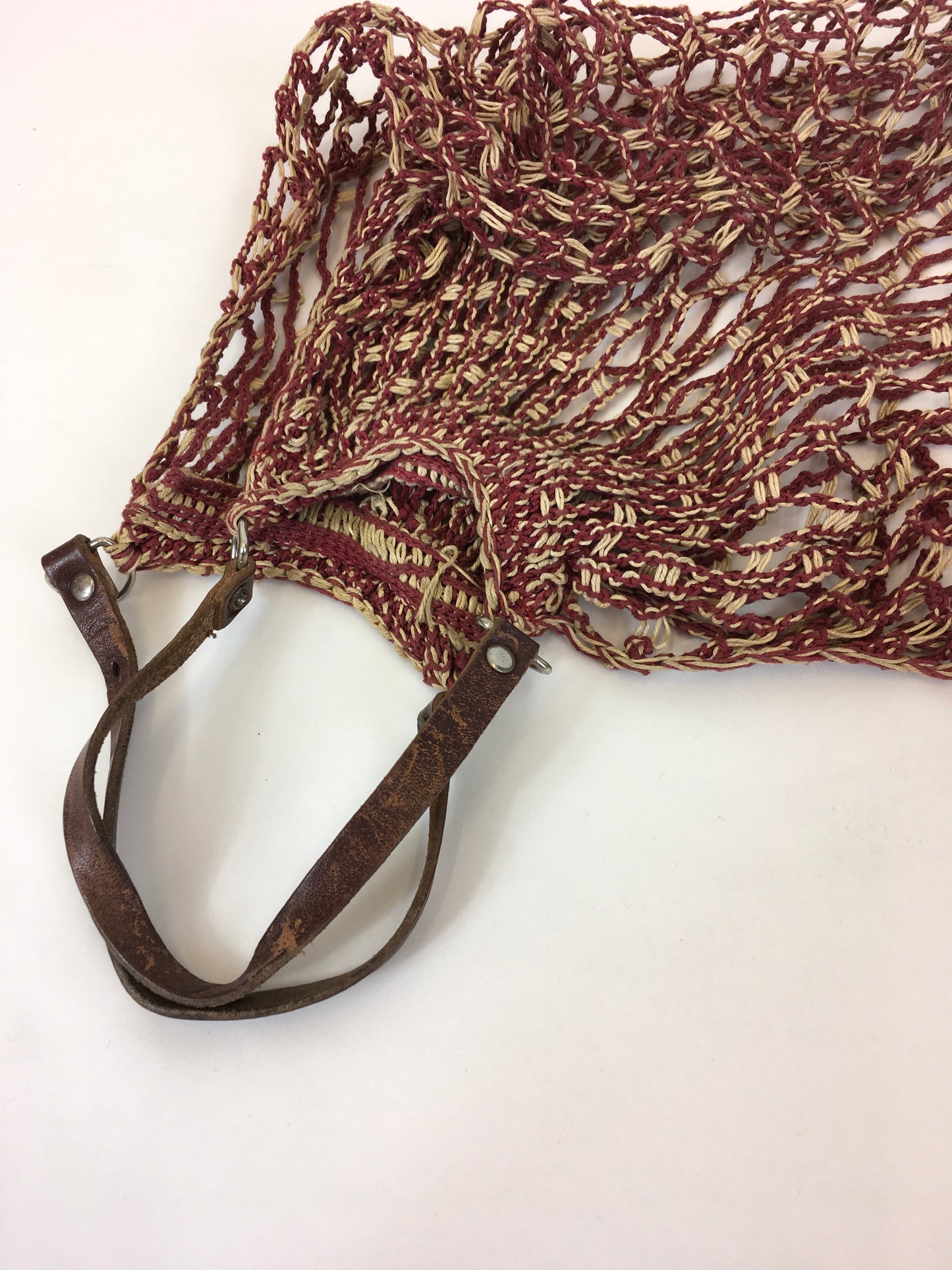 Original 1930’s / 1940’s Burgundy & White String Bag with Leather Handles - A Fabulous Piece Of Nostalgia