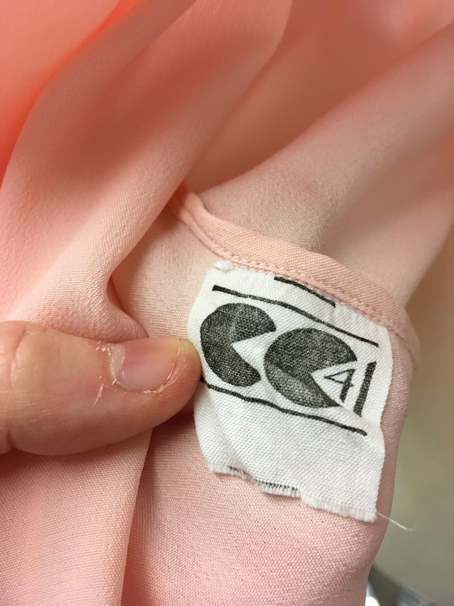 Original 1940’s Utility CC41 Crepe Blouse - In A Beautiful Soft Powder Pink