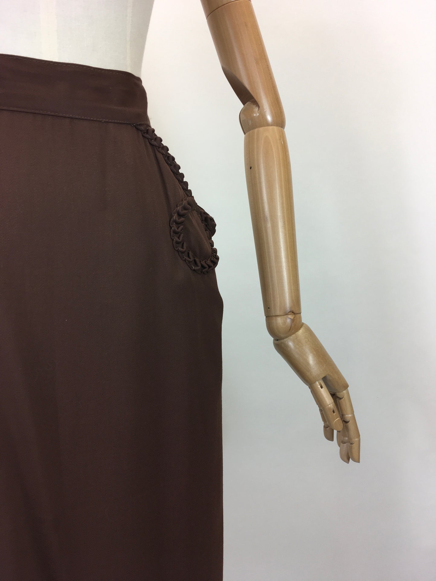 Original 1940's Fabulous Gabardine Skirt in Chocolate Brown - With Decorative Pocket Detailing