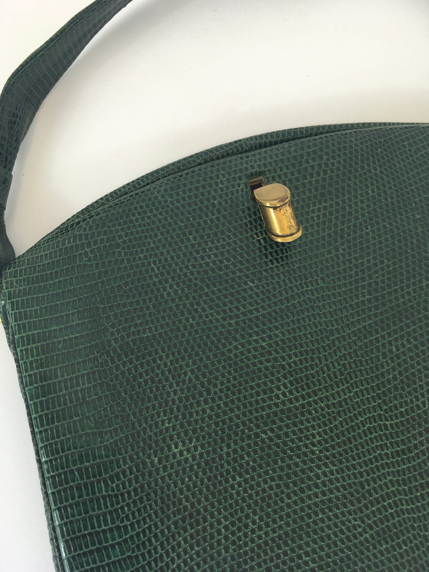 Original 1930’s Green Skin Handbag - In A Fabulous Art Deco Shape