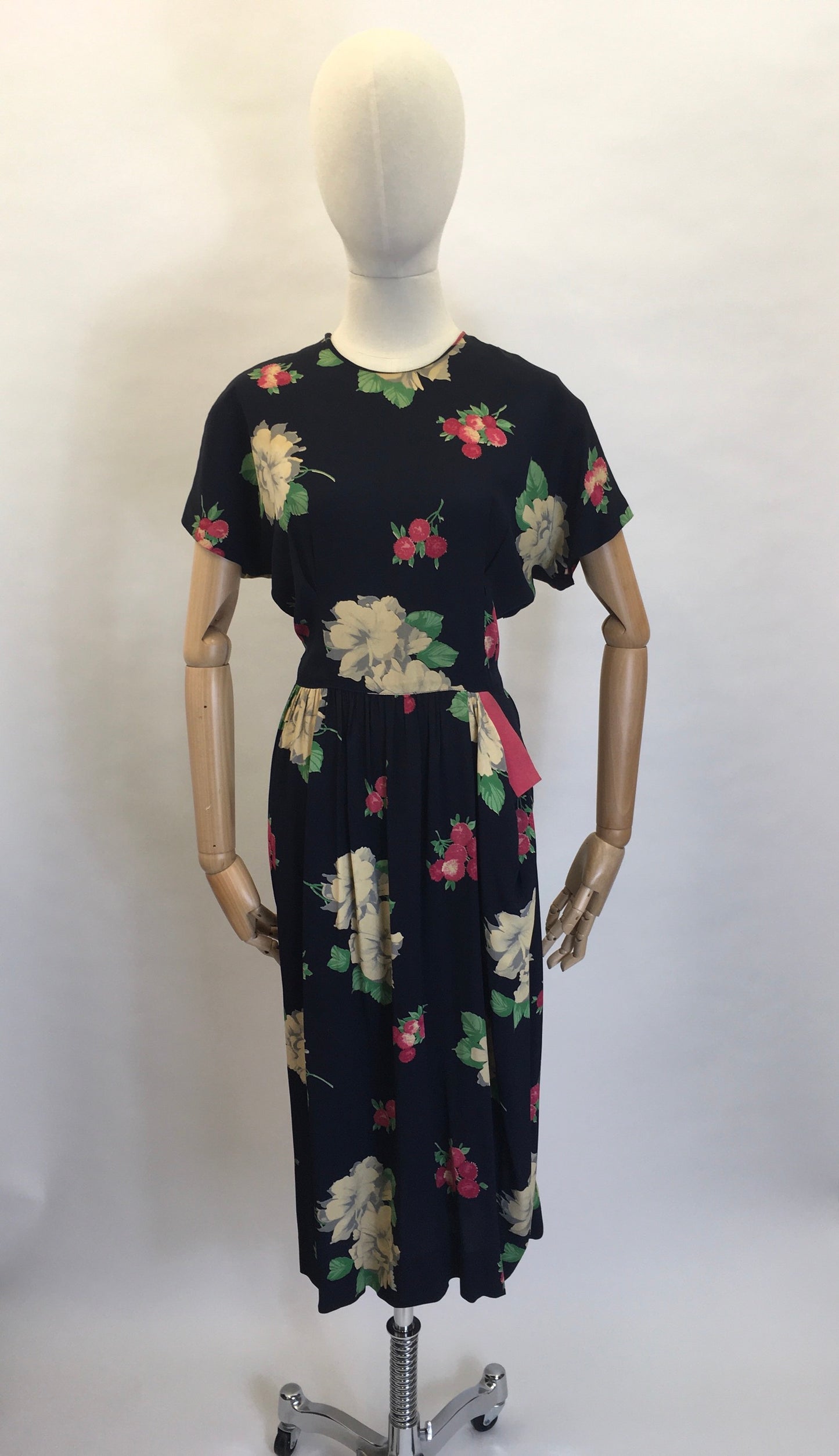 Original 1940's Stunning Floral Rayon Dress - Darling Whimsical Colour Pallet