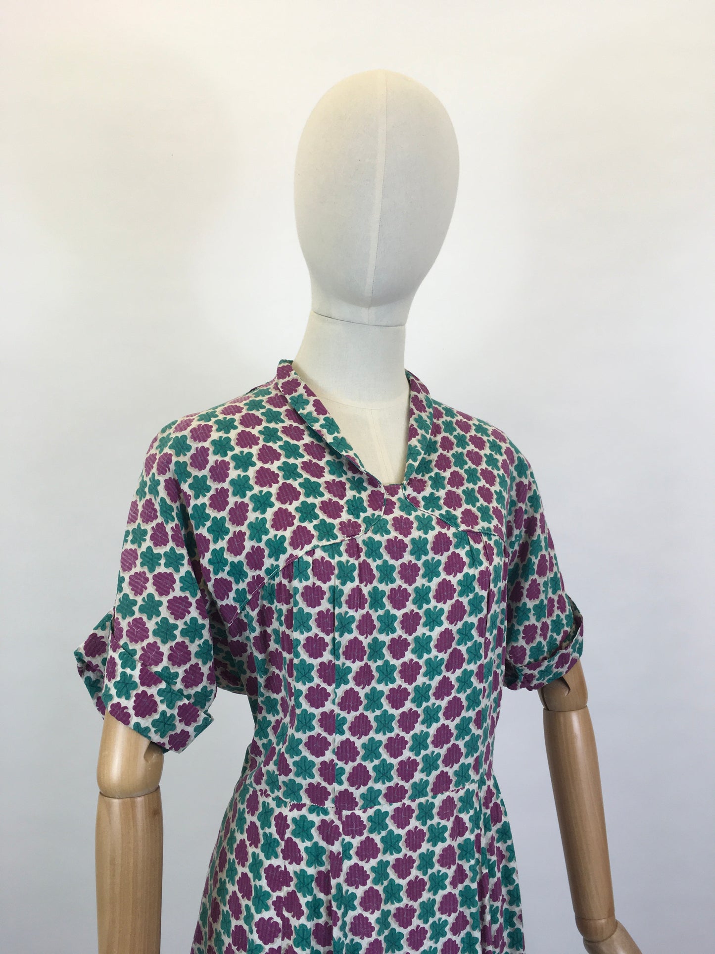 Original 1940’s Darling Day Dress As is - In Purple, Turquoise & White Seersucker