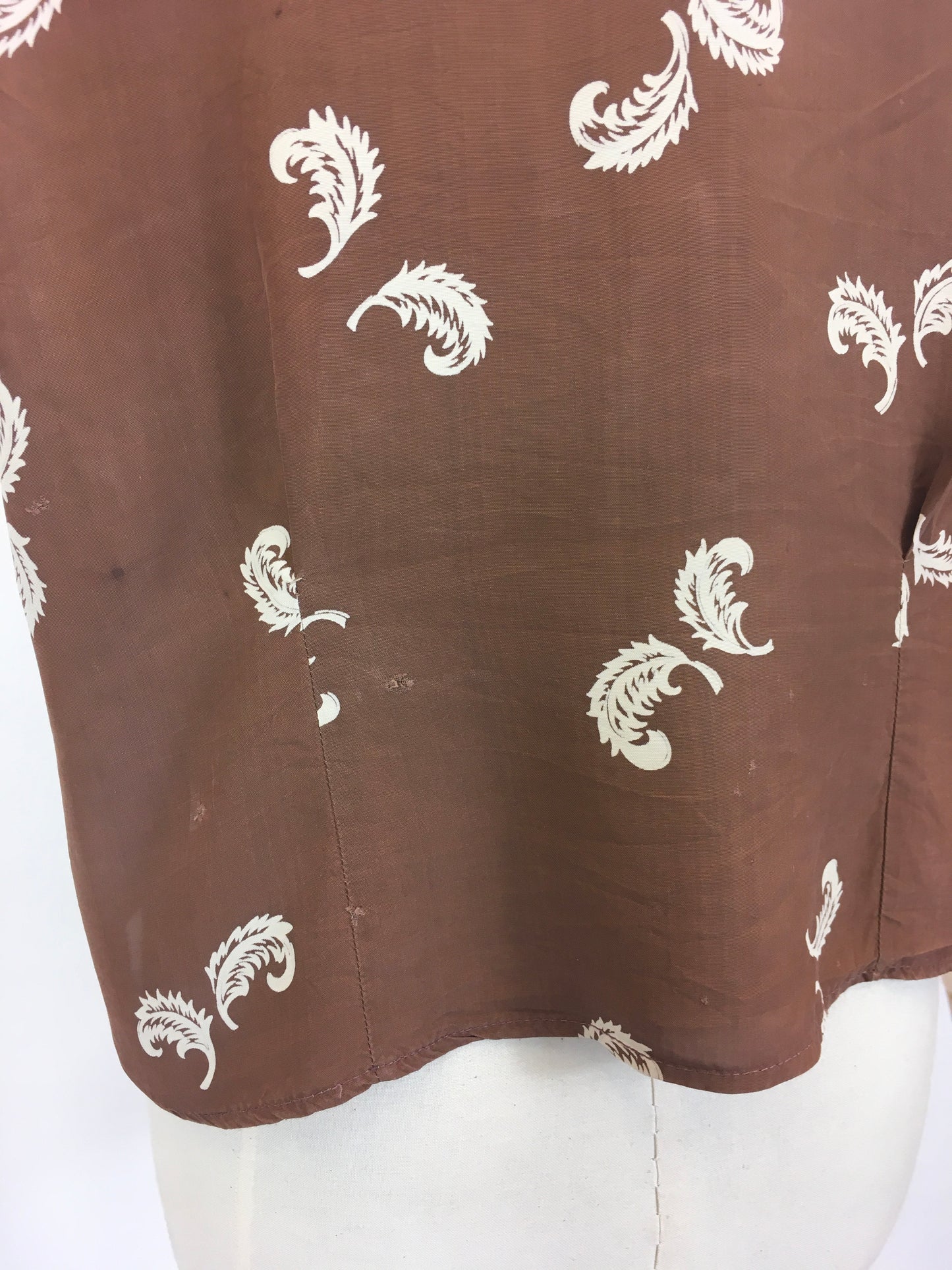 Original 1940’s AS IS Beautiful Rayon Blouse - In a Lovely Brown And White Feather Print