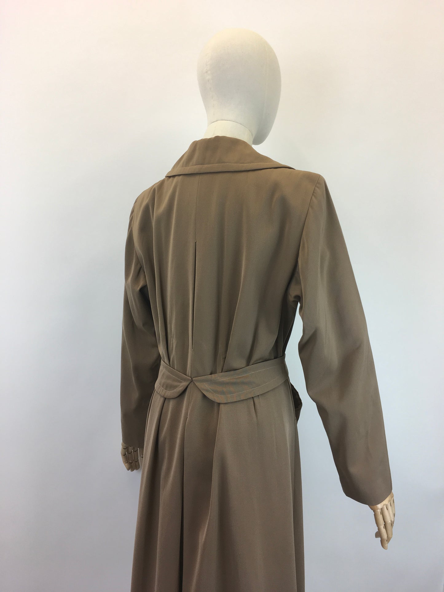Original 1940's American Warm Taupe Gabardine Coat - With Stunning Pleated Back Detailing
