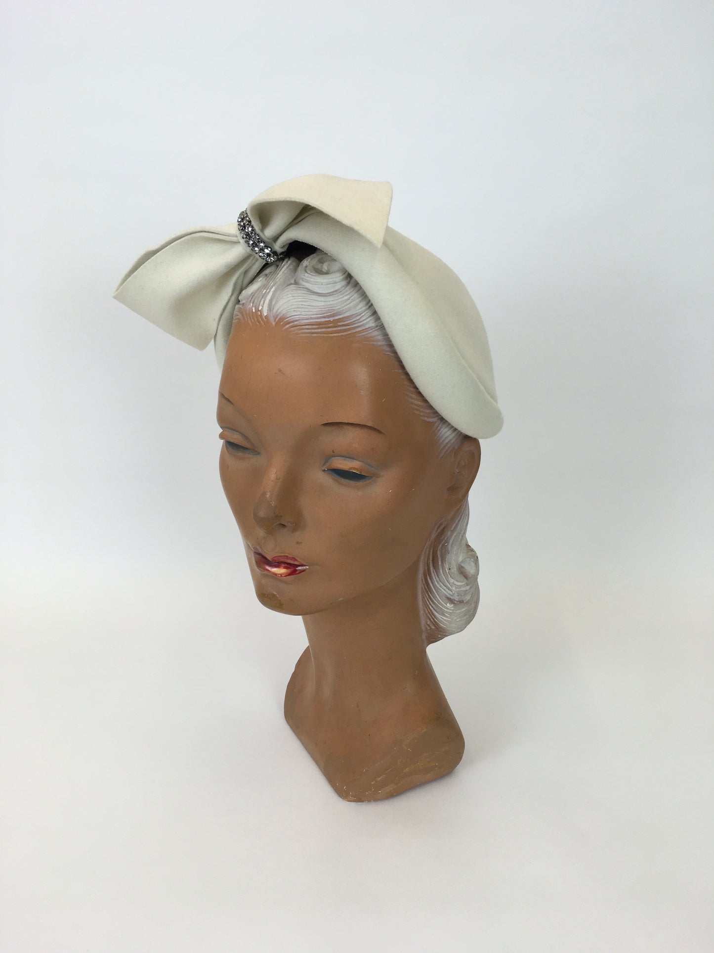 Original 1959’s Ivory Felt Hat - With Diamanté Paste Embellishment to The Big Bow Front