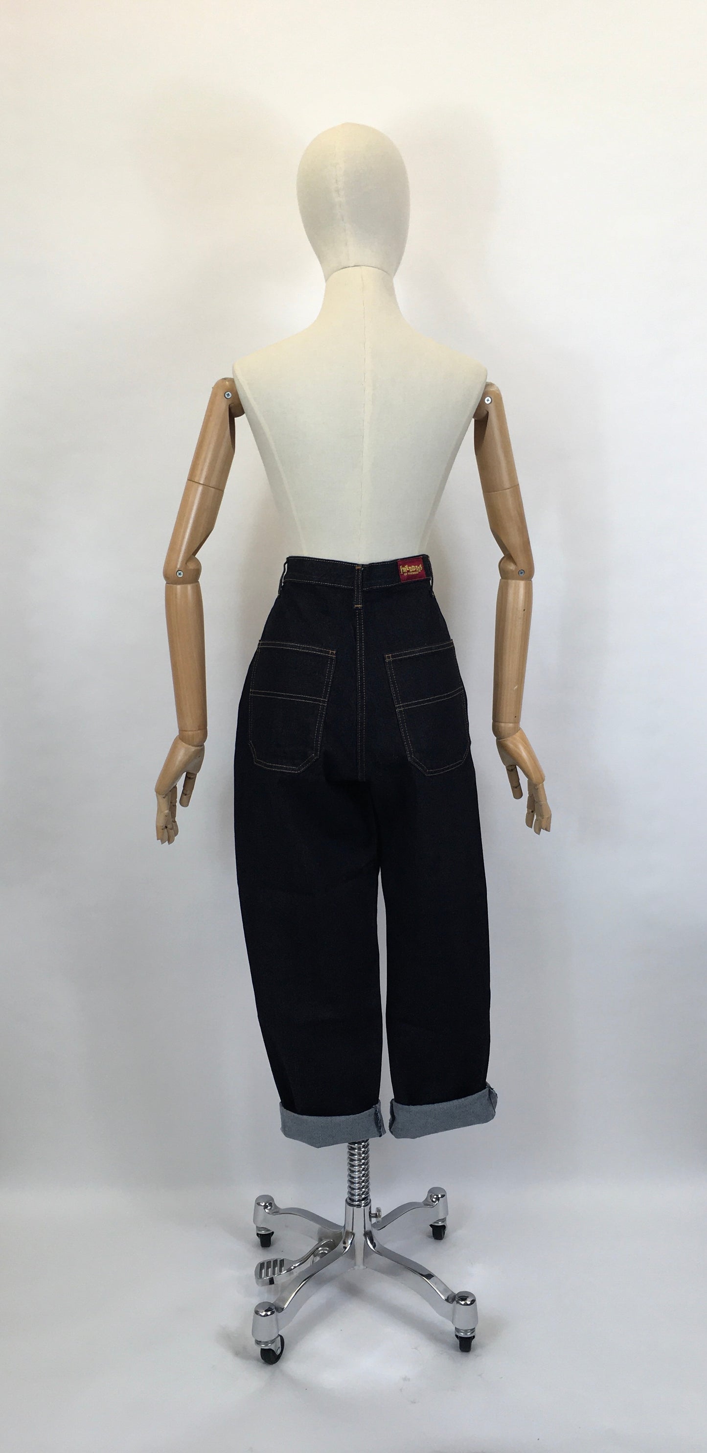 Freddie’s Of Pinewood Classic Pedal Pushers - In Denim