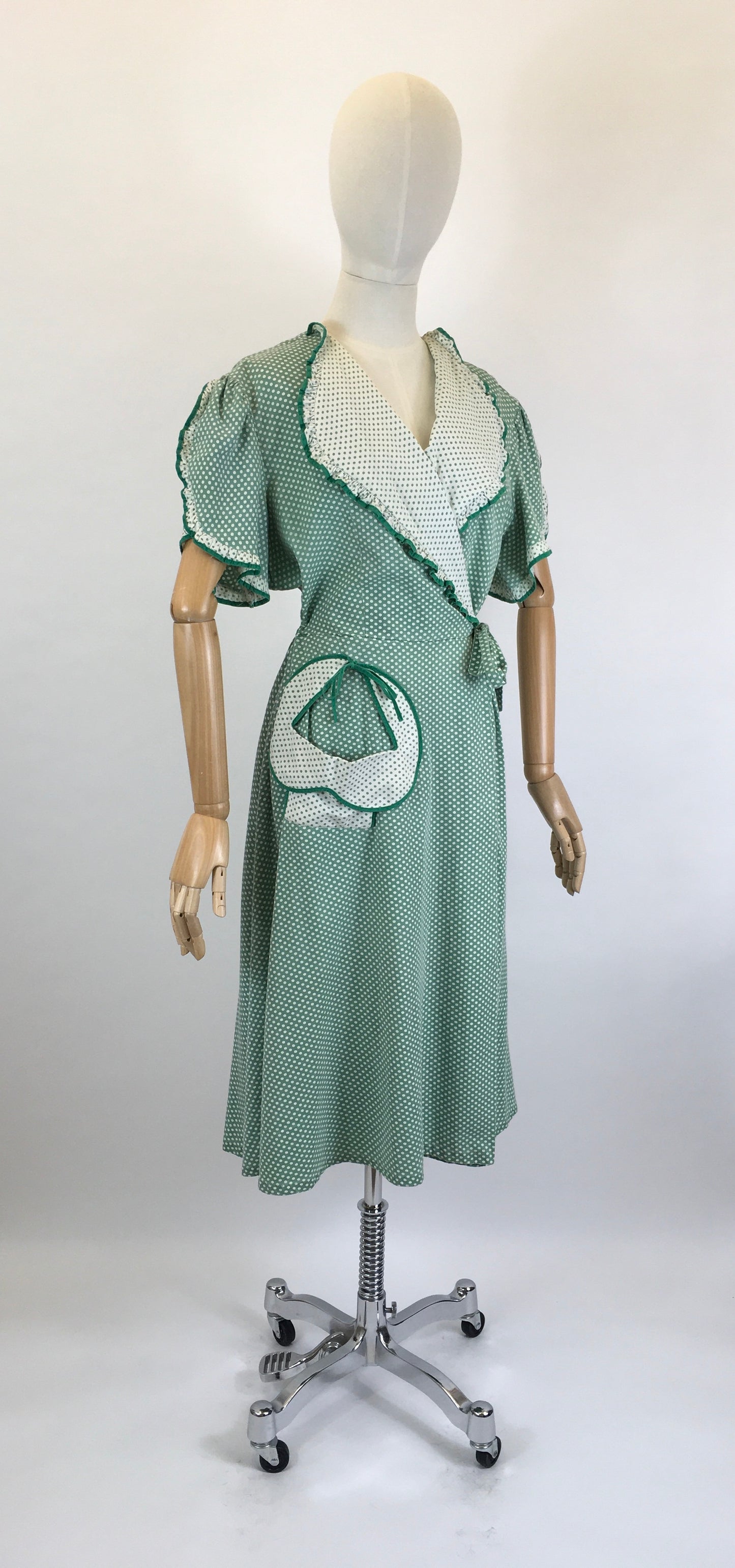 Original 1940’s SENSATIONAL Wrap House Dress - In A Fabulous Green & White Polka Dot