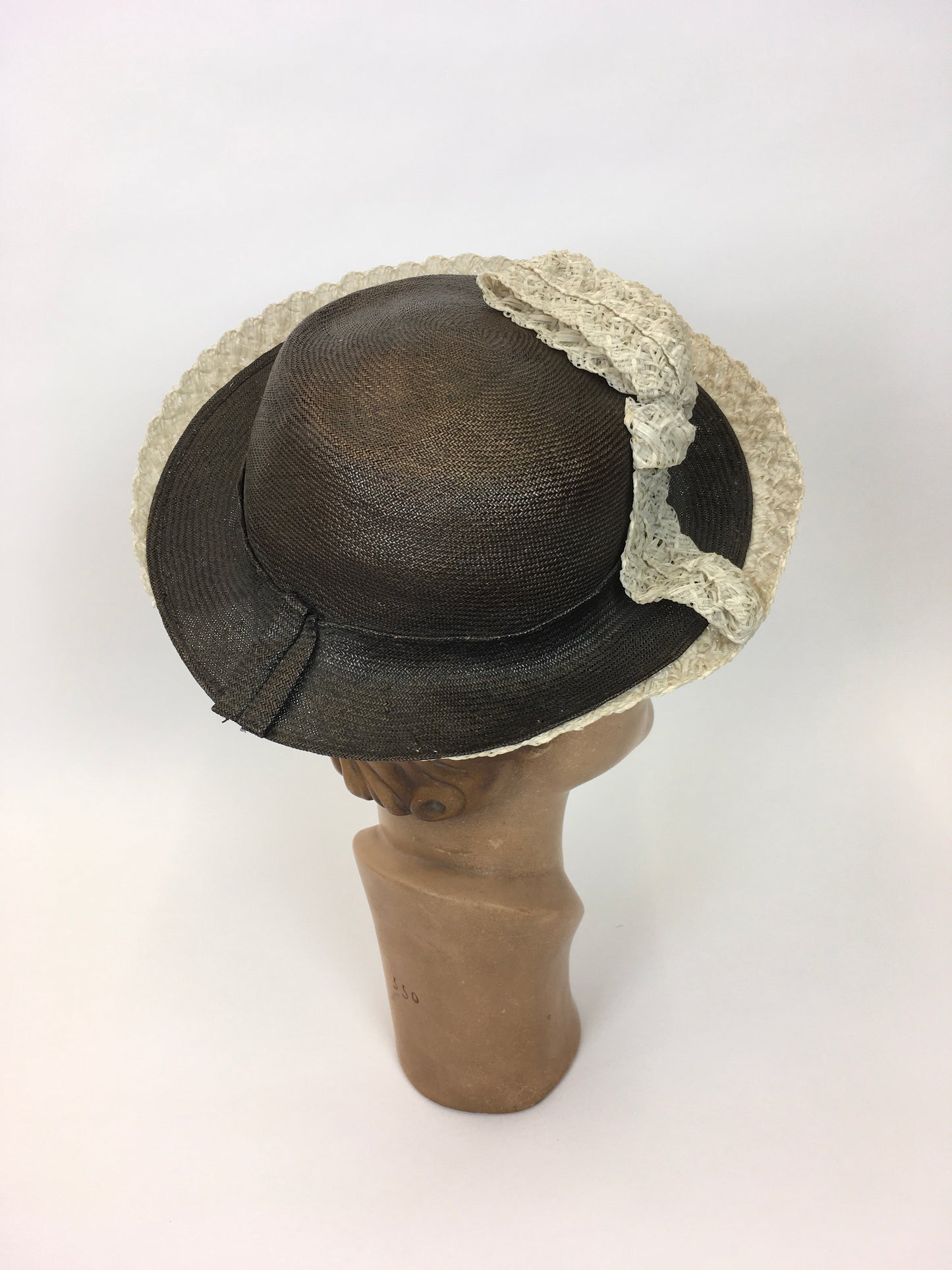 Original 1940’s Brown Grosgrain Topper Hat - With a Fabulous Cream Raffia Trim and Bow Detailing