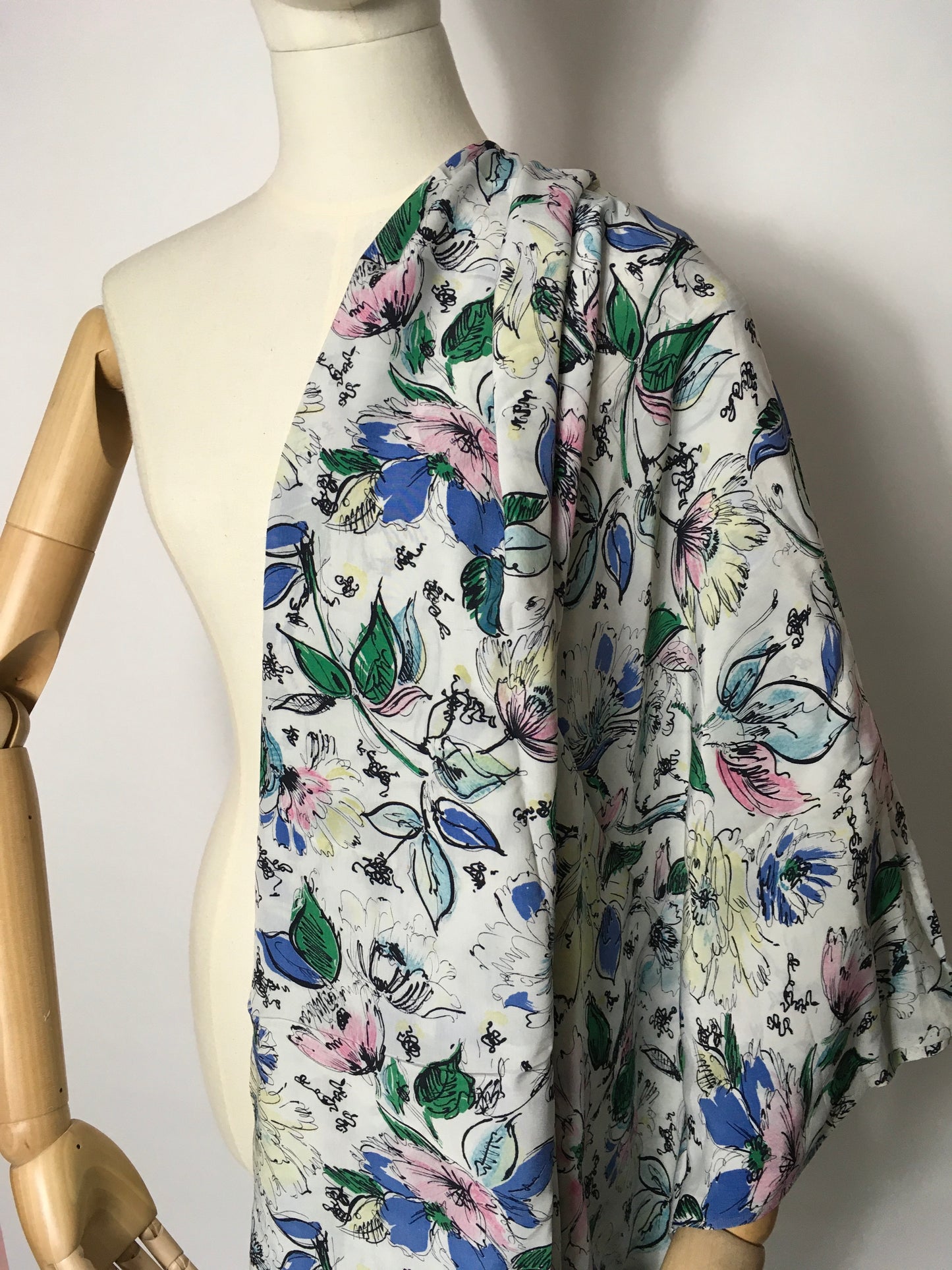 Original 1940’s Semi Sheer Floral Rayon - In a Beautiful Summer Colour Pallet - 3.5m