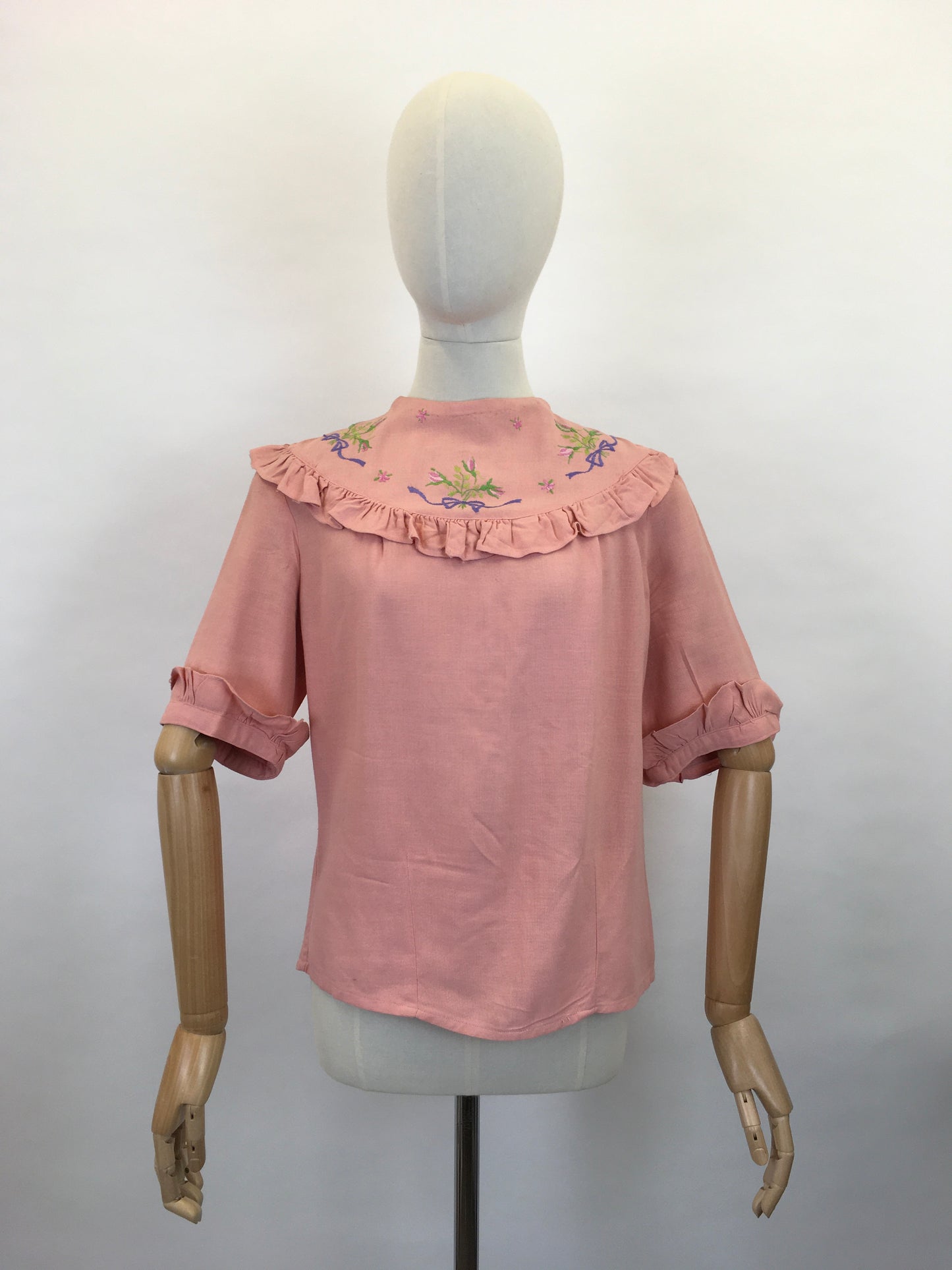 Original 1940s Linen Blouse - In A Beautiful Rose Pink with Floral Embroidery and Pleated Edge
