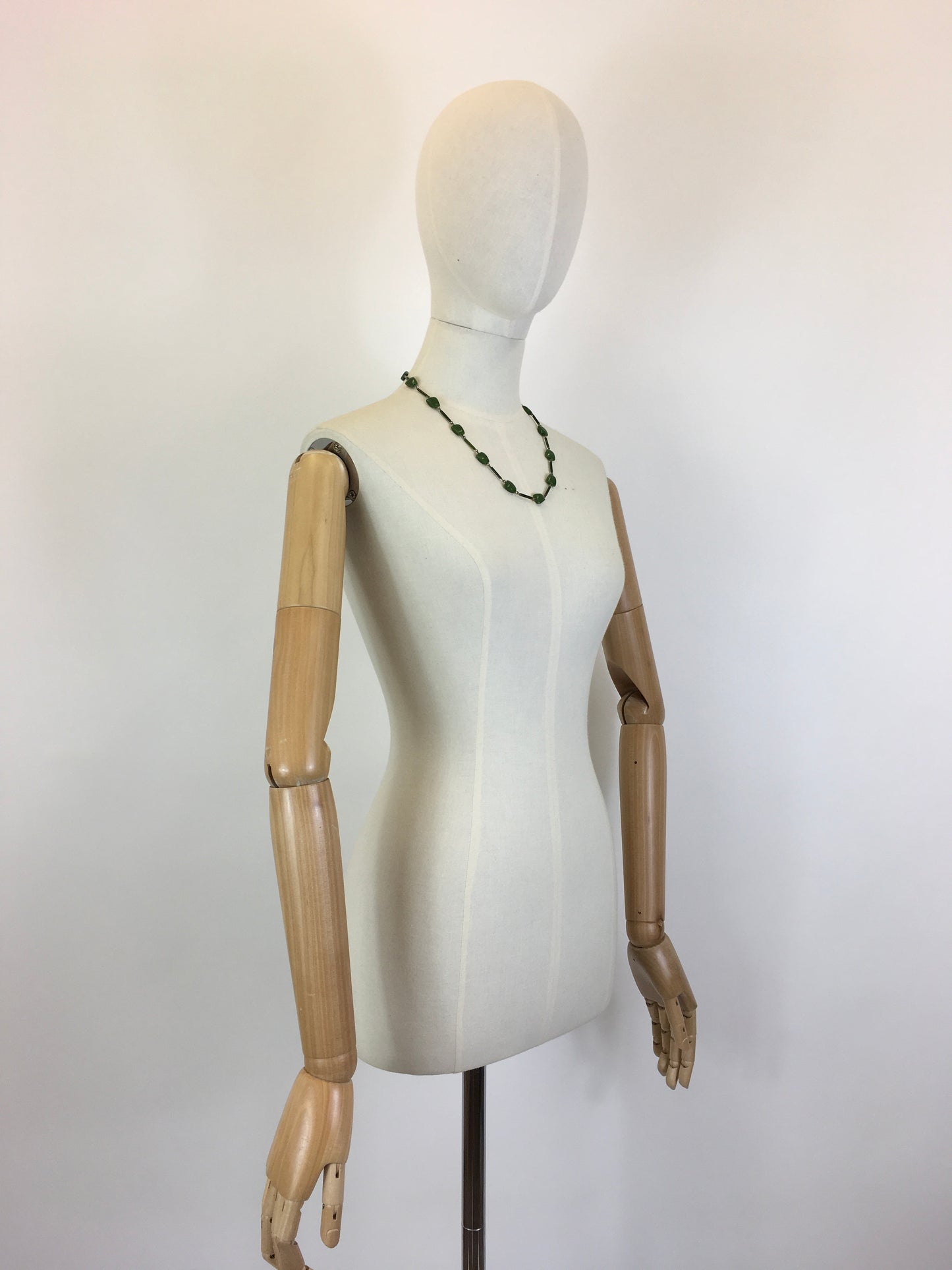 Original 1930’s Glass Beaded Necklace - In A Dark Forest Green