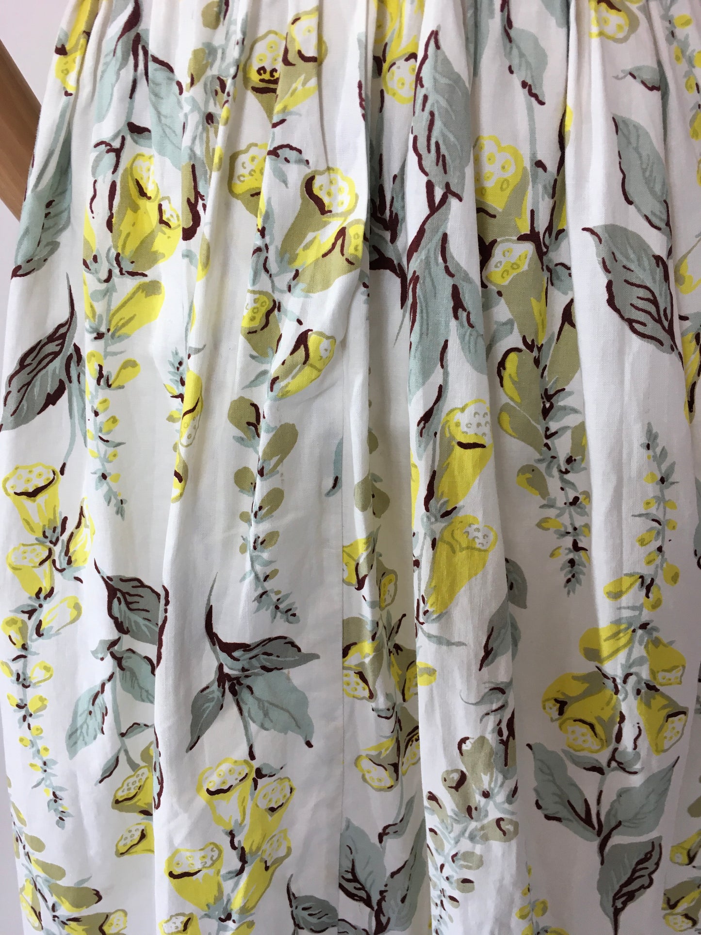 Original 1950s Floral Day Dress - In the Most Beautiful Colour Palette of Buttery Yellows and Mint Greens