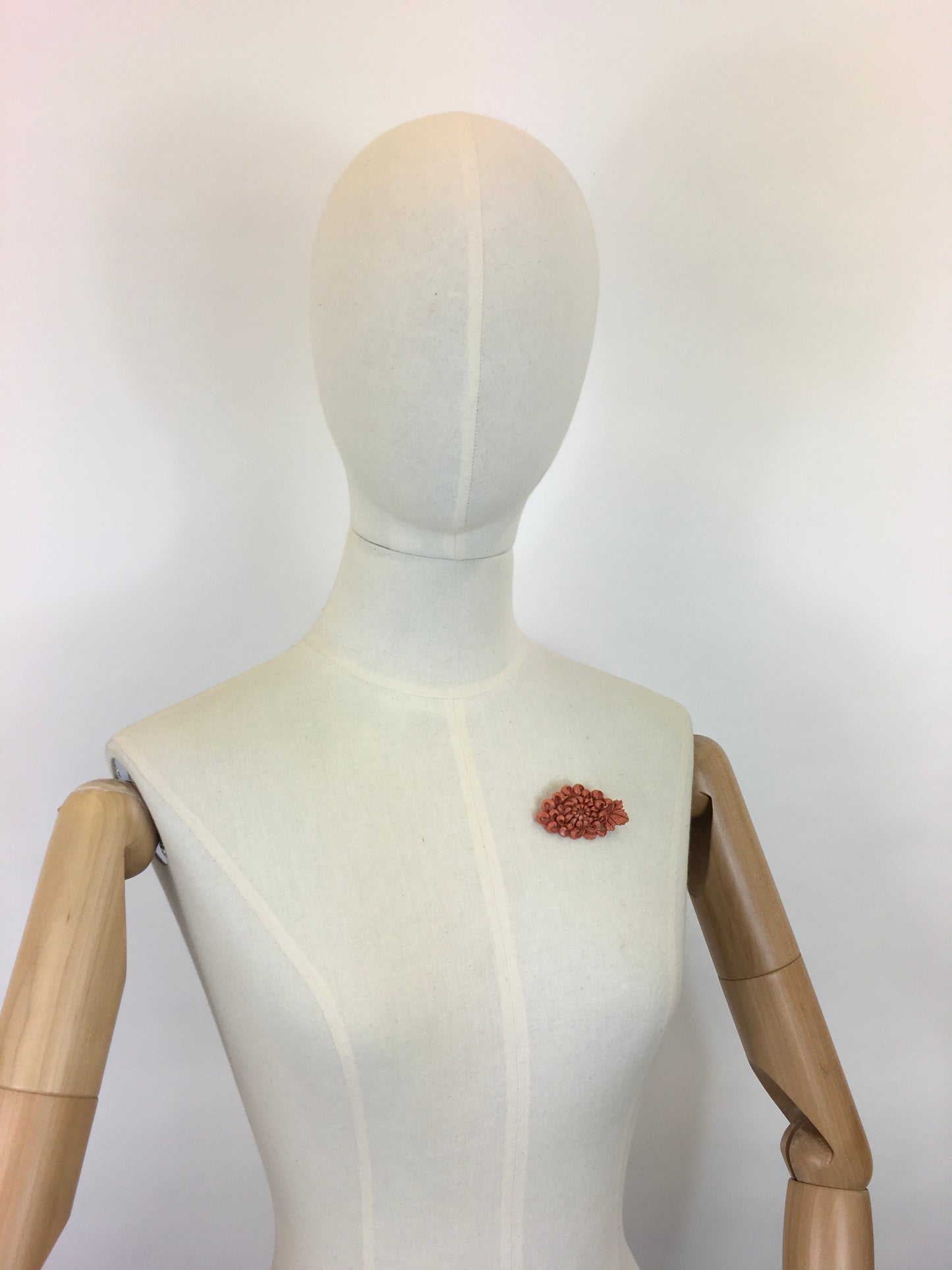 Original 1940s Floral Celluloid Brooch - In a Beautiful Coral Colour