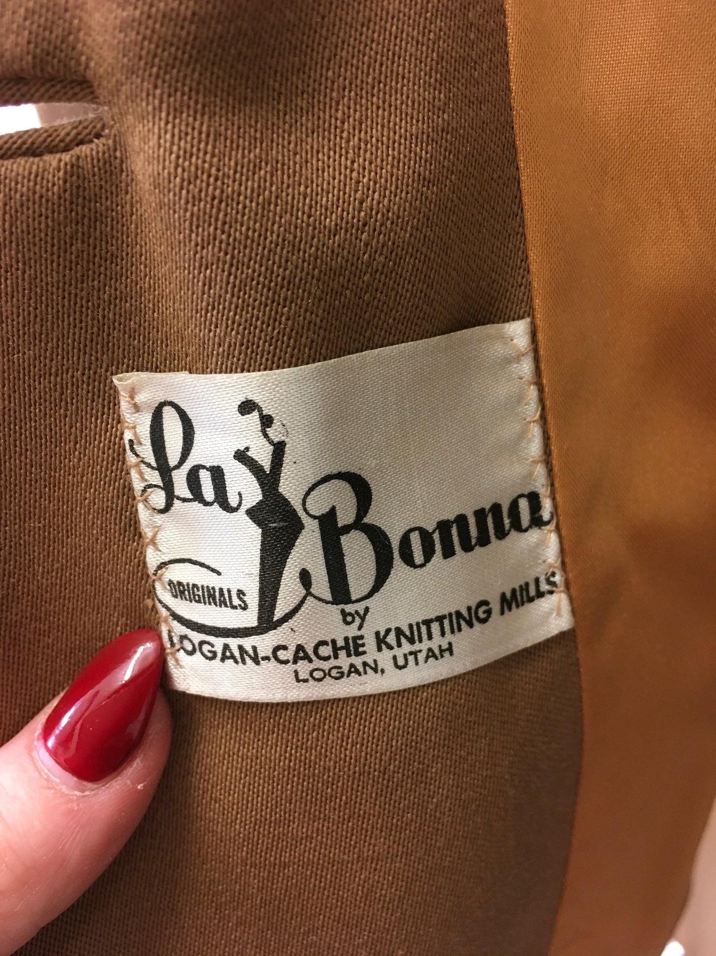 Original 1940's Sensational American 2 Pc Suit - In A Warm Caramel Brown