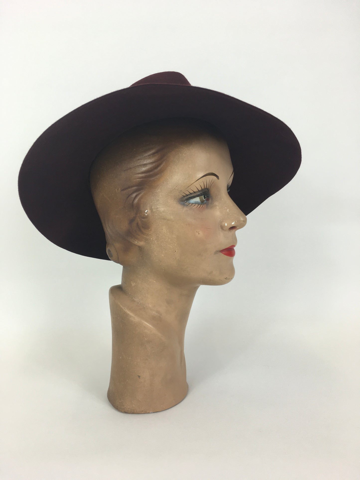 Original 1940’s SENSATIONAL Deep Wine Brimmed Fedora - With Grosgrain Ribbon Banding