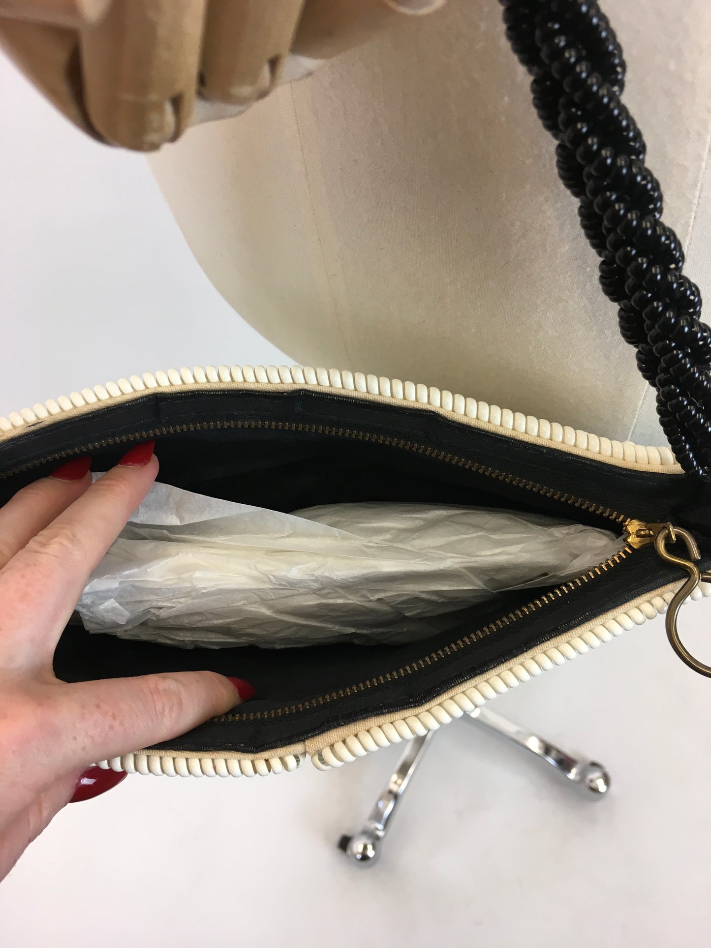 Original Sensational 1940's Large Telephone Cord Handbag - In Black & White