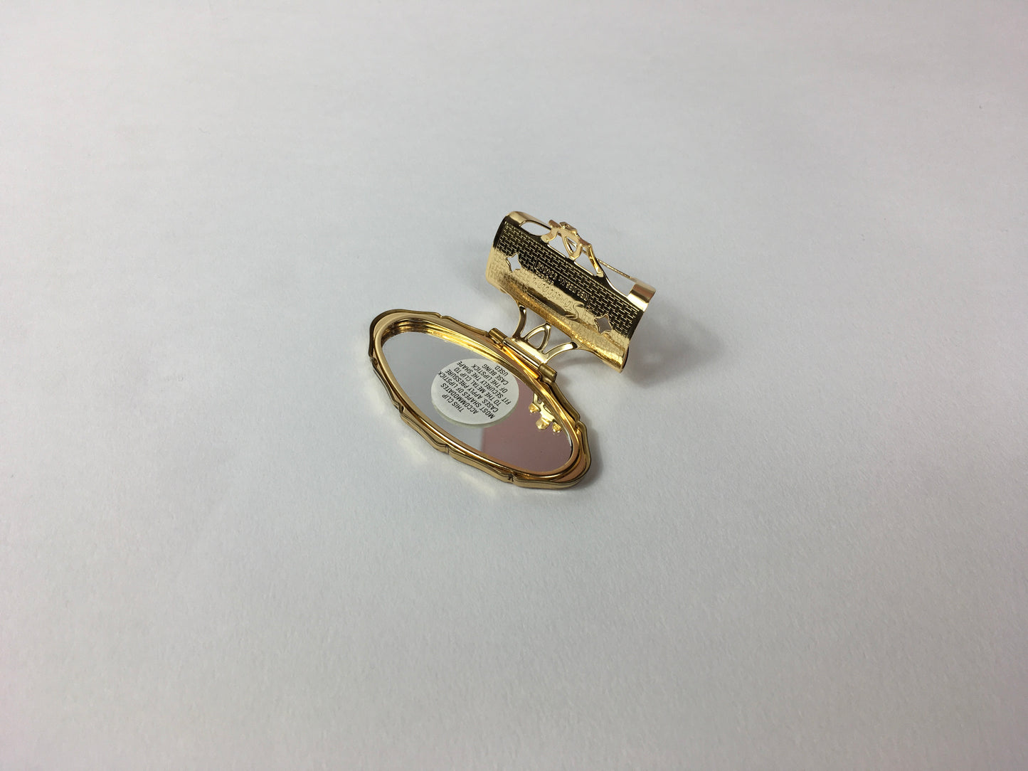 Original 1950’s Lip View By Stratton - Never Been Used Featuring A Peacock & Floral Design