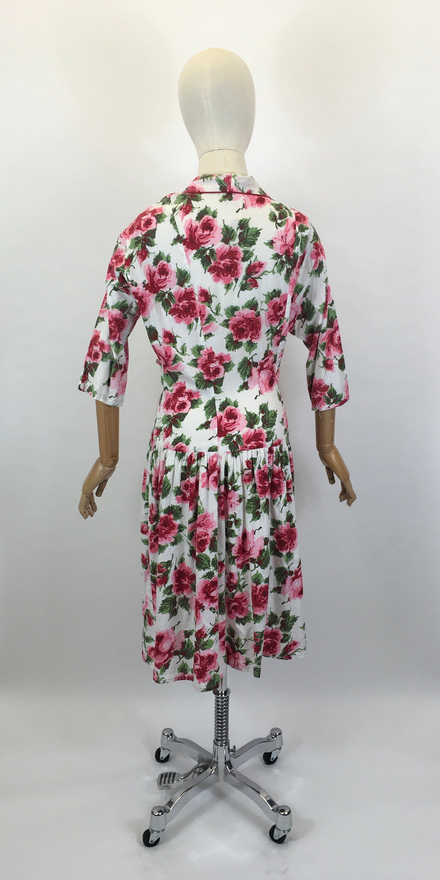 Original 1950’s Darling Wraparound House Dress in A Pink Rose Print - ‘ A Kitchen Formal ‘