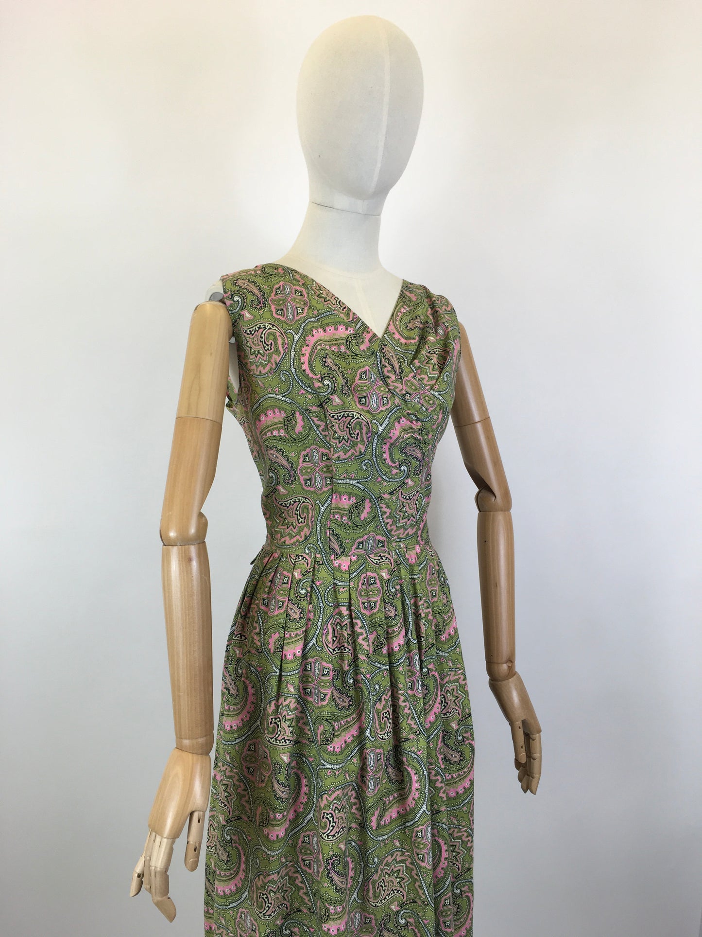 Original 1950’s Darling Cotton Day Dress- In A Beautiful Paisley in Pink & Green