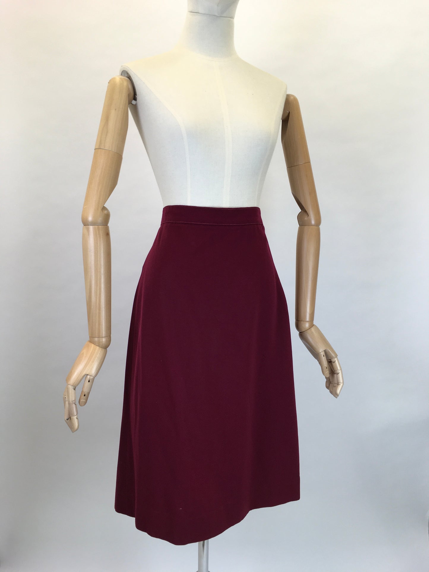 Original Late 1940s early 1950s Skirt - In a lovely Maroon Lightweight Gabardine