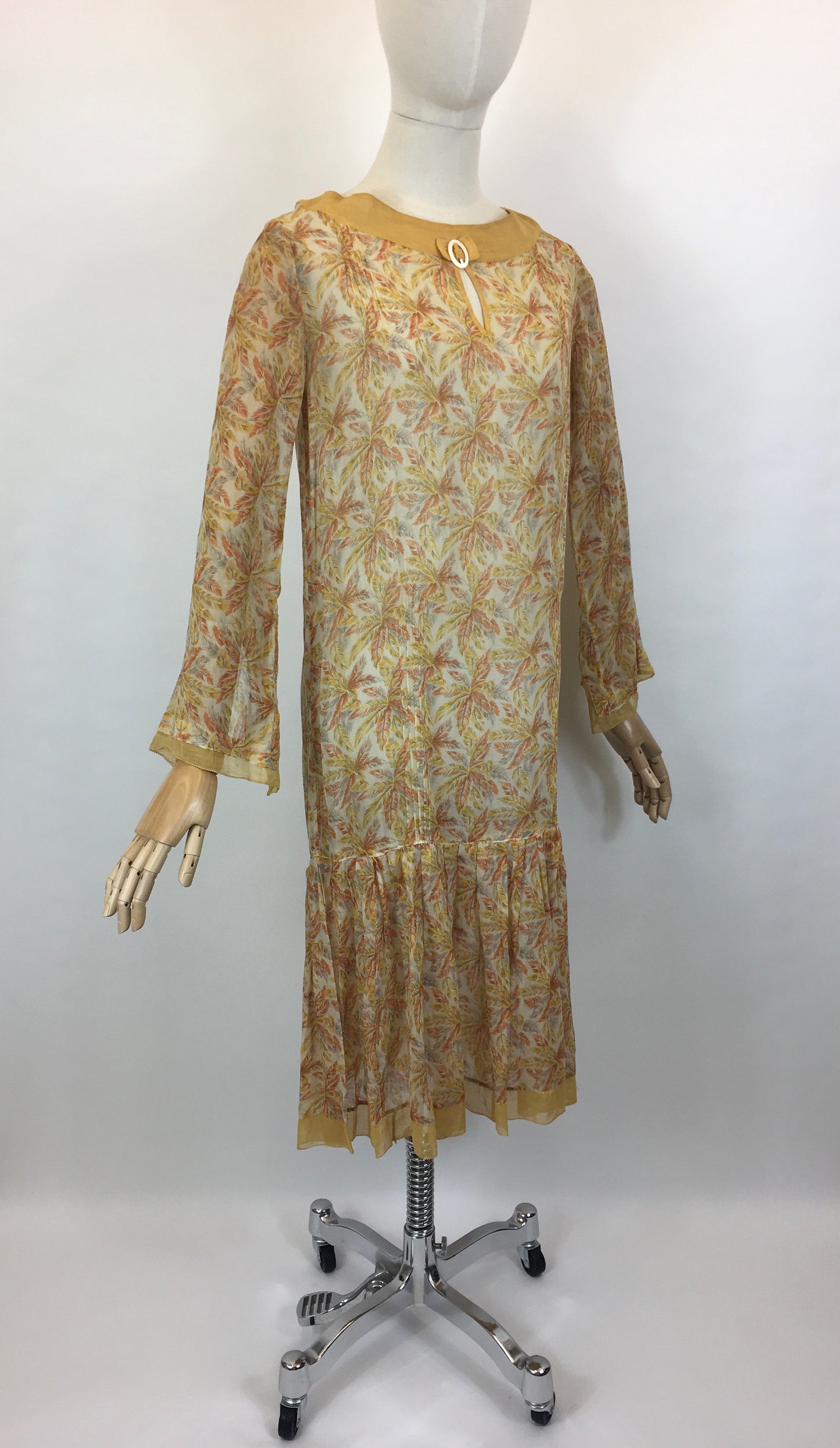 Original 1920’s FABULOUS Cotton Lawn Dress - Flora and Fauna in Buttery Yellows,Soft Oranges and Powdered Greys