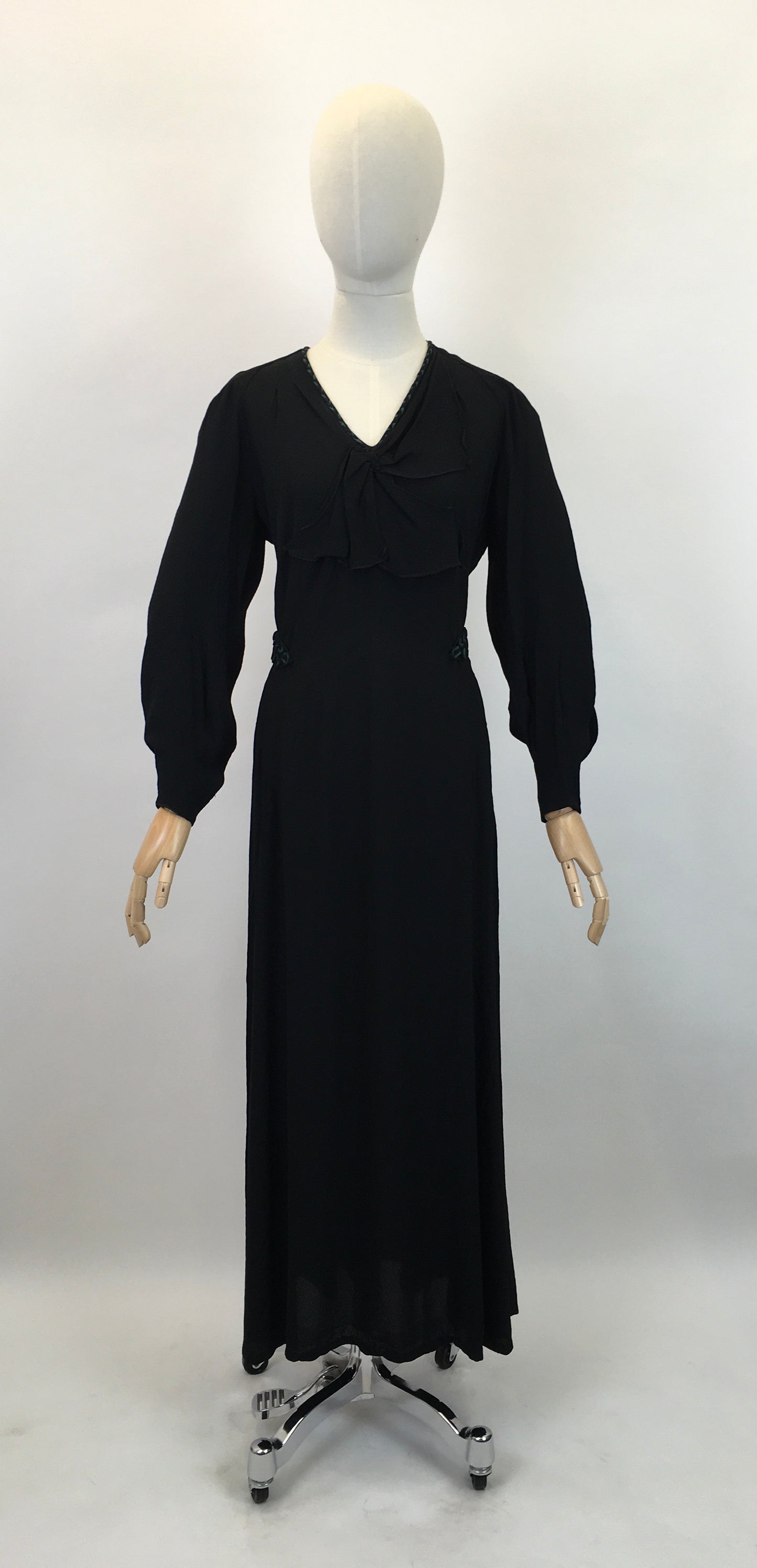 Original 1930's Sensational Evening Dress in Sheer Crepe - In Inky Black with Bottle Green Accents
