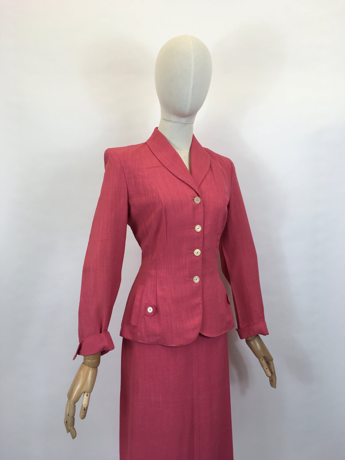 Original 1940’s Fabulous Bubblegum Pink 2pc Suit - In A Gorgeous Linen Fabric