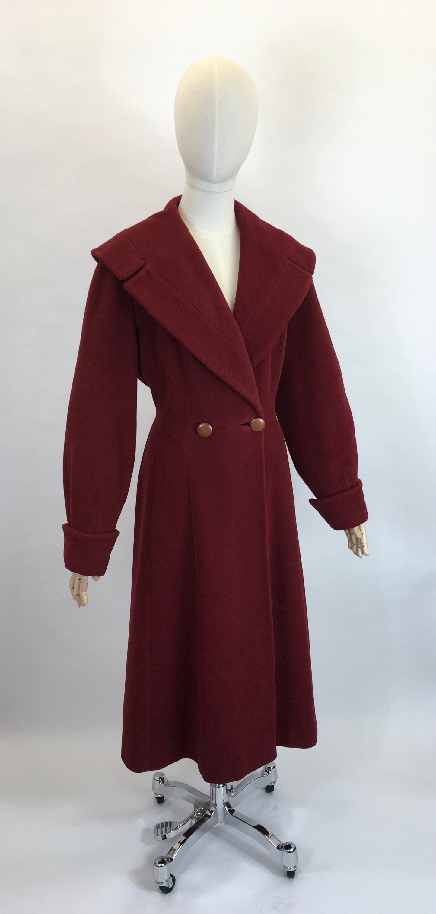 Original 1940’s SENSATIONAL Russet Red Princess Coat - Lovely Shaped Shawl Collar and Cuffs