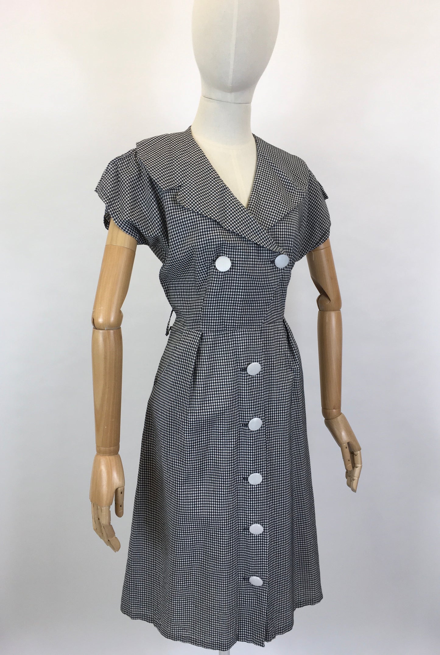 Original 1950’s Fabulous Cotton Day Dress - In A Black And White Gingham Check