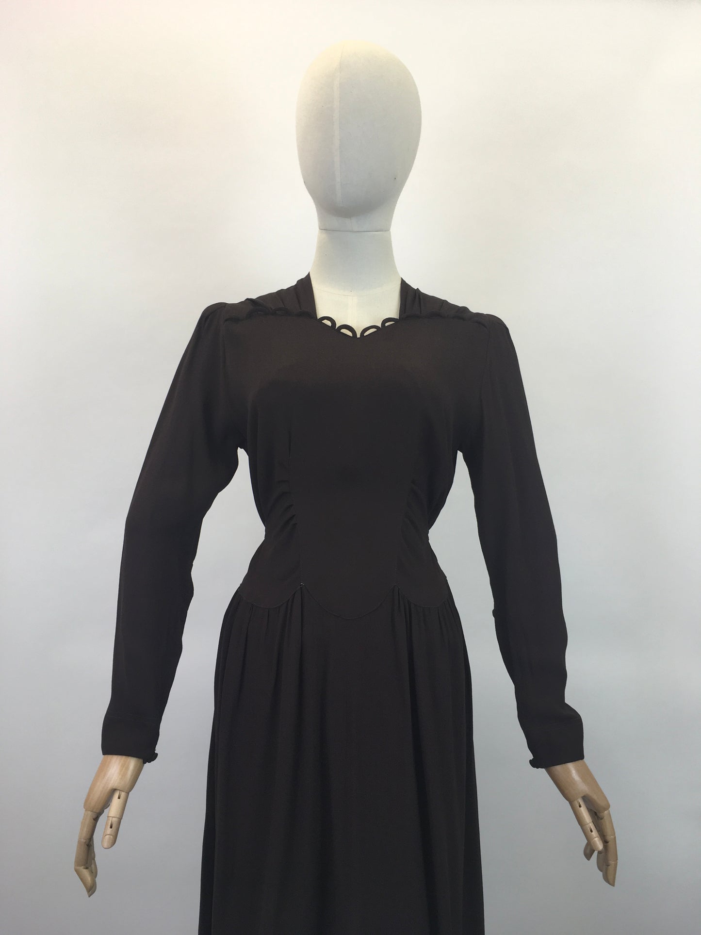 Original 1940's Sublime ' Mary Browne' CC41 Crepe Dress - In A Warming Brown with Roulette Loop Detailing