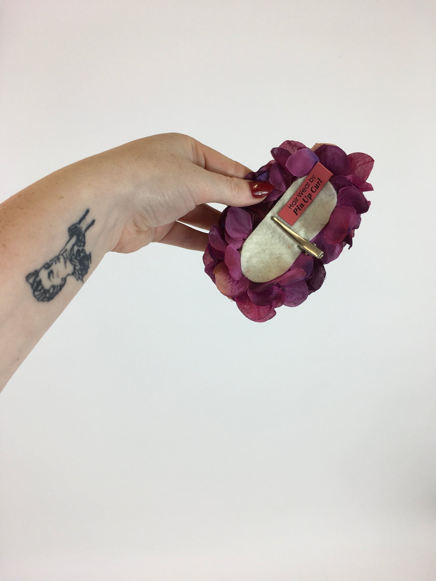 Reproduction Hydrangea Hairflower by Pin Up Curl - In a Deep Plum