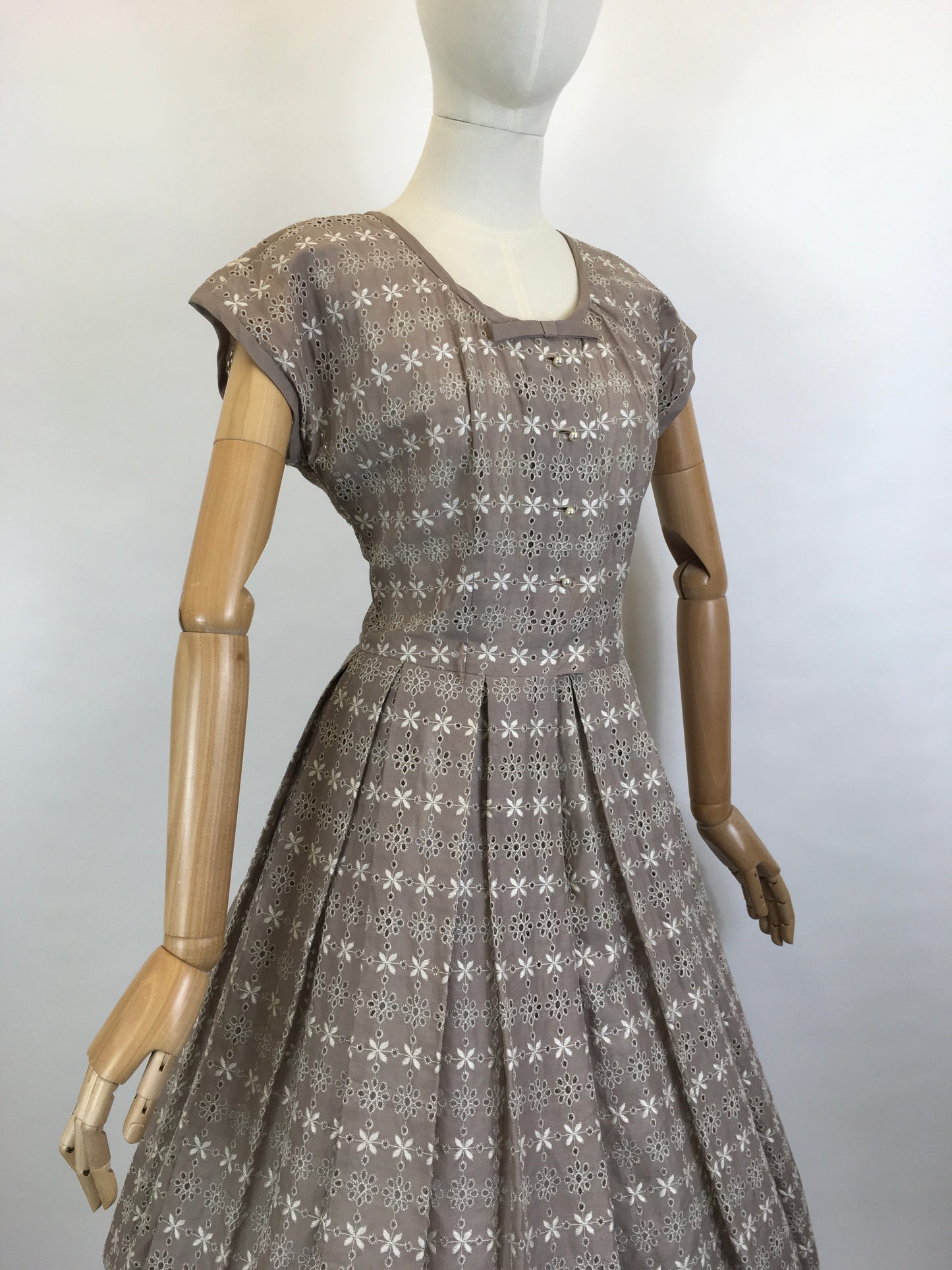 Original 1950’s Darling Broderie Anglaise Cotton Day Dress - In a Soft Fawn with White Accents
