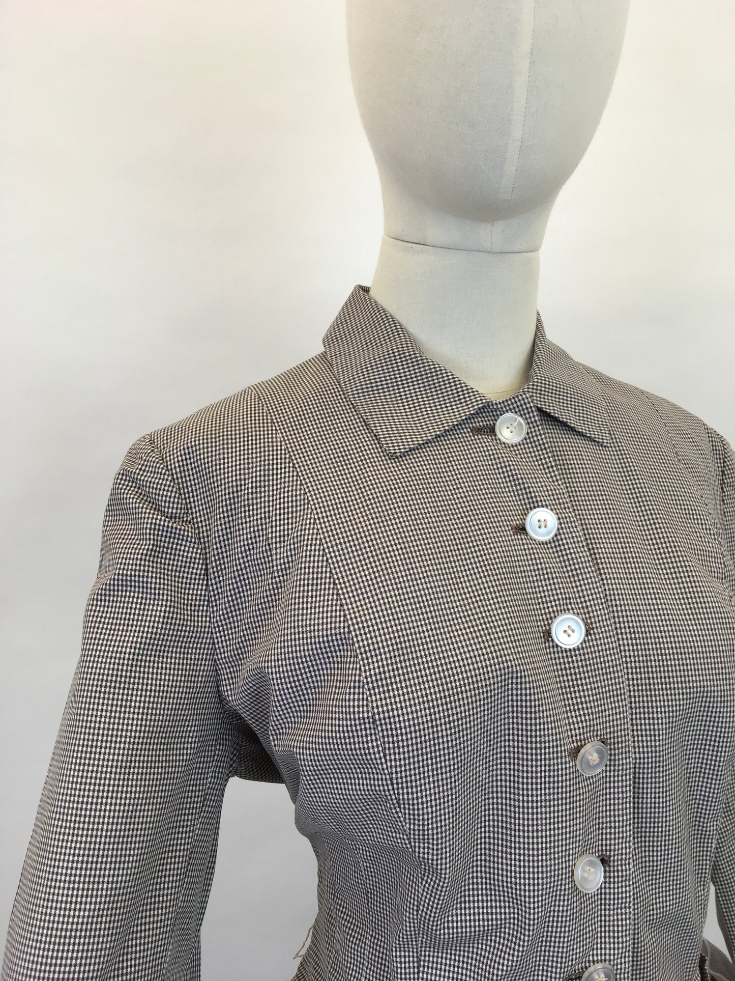 Original 1950’s ‘ Glenhaven ‘ Summer Suit - In A Brown and White Gingham Check