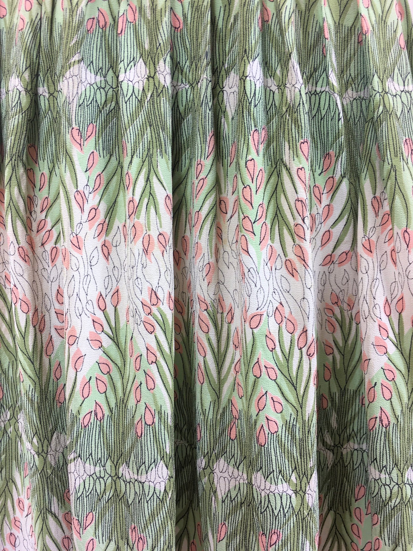 Original 1940’s Stunning Rayon Crepe Dress - In the Prettiest Floral in Powdered Rose and Green