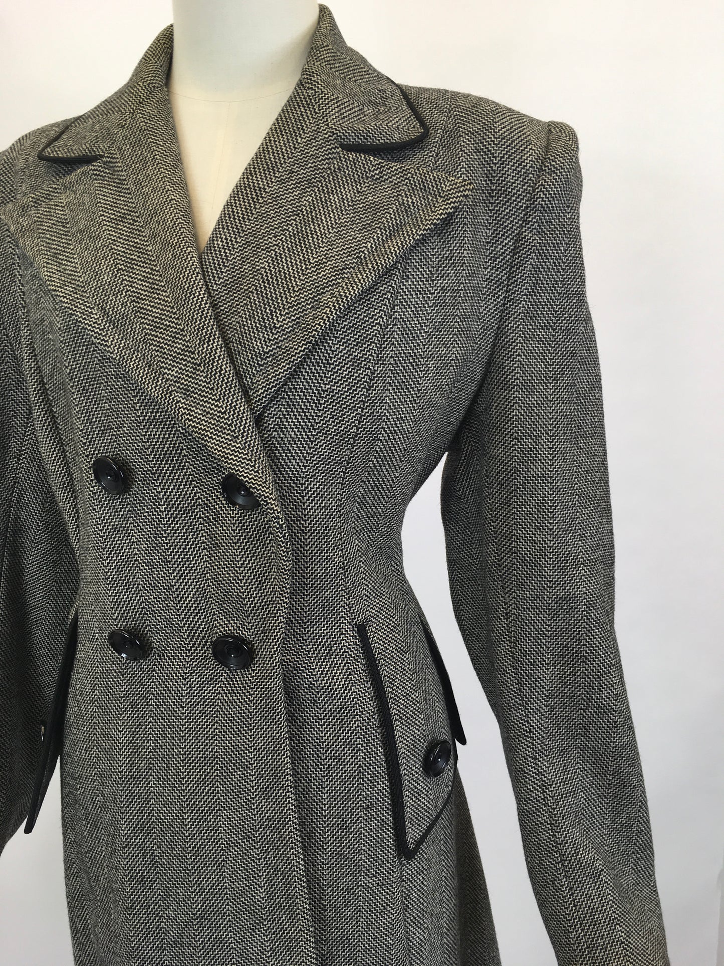 Original 1940’s SENSATIONAL Black Herringbone Tweed Woollen Coat - Made By ‘ Fredella Model ‘
